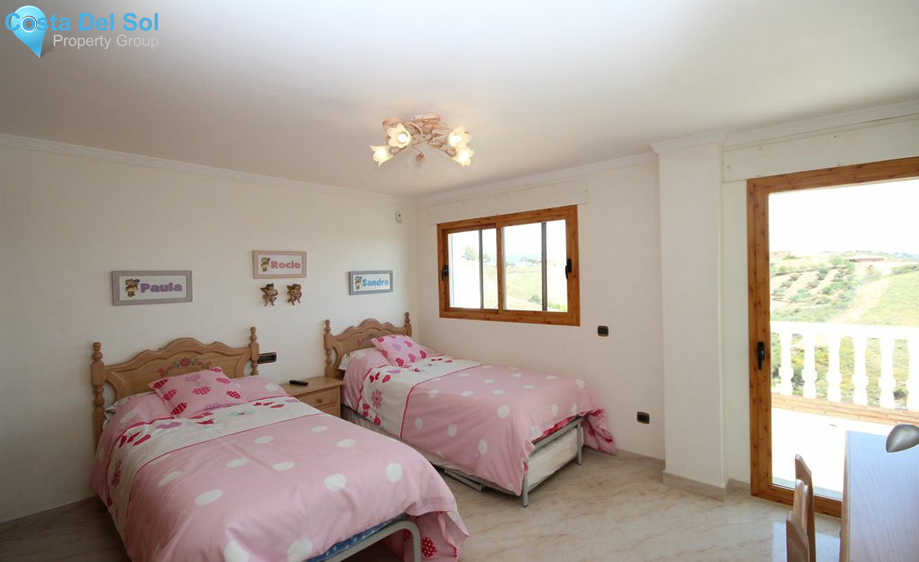 Detached Villa in Mijas-1196049