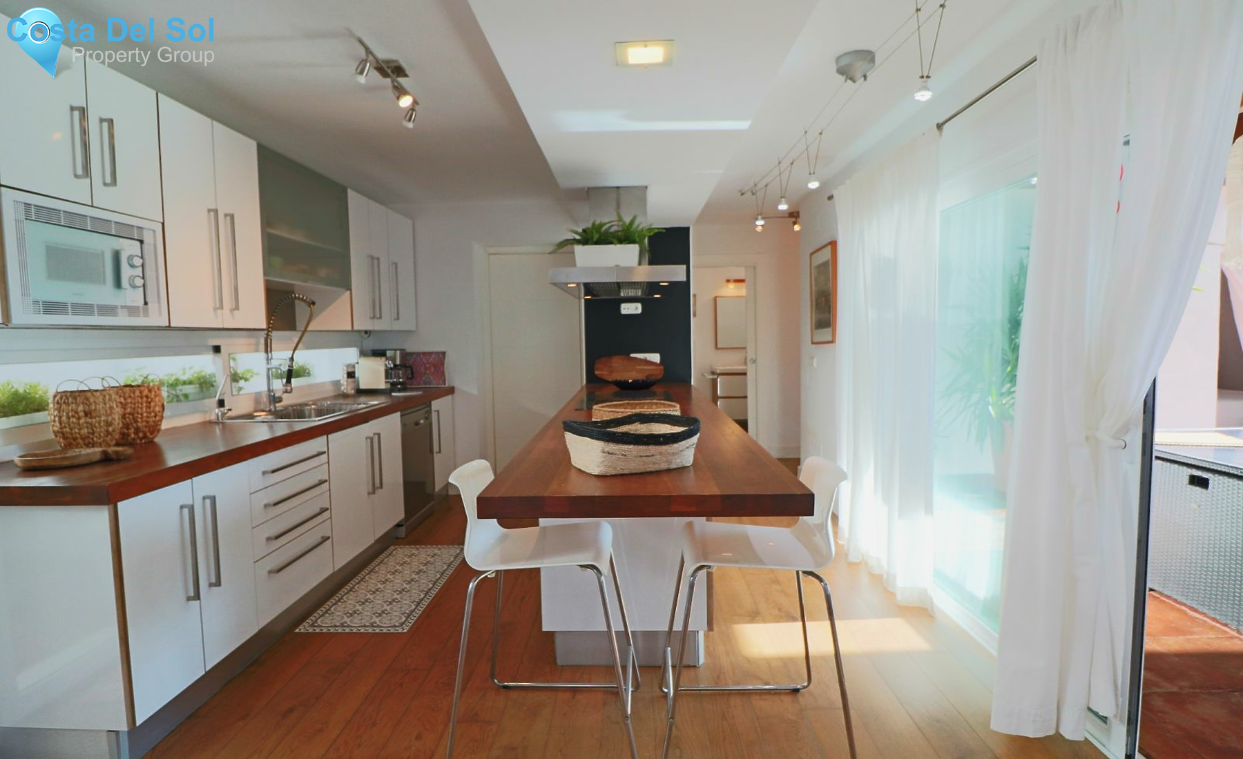 Detached Villa in Mijas-1391673
