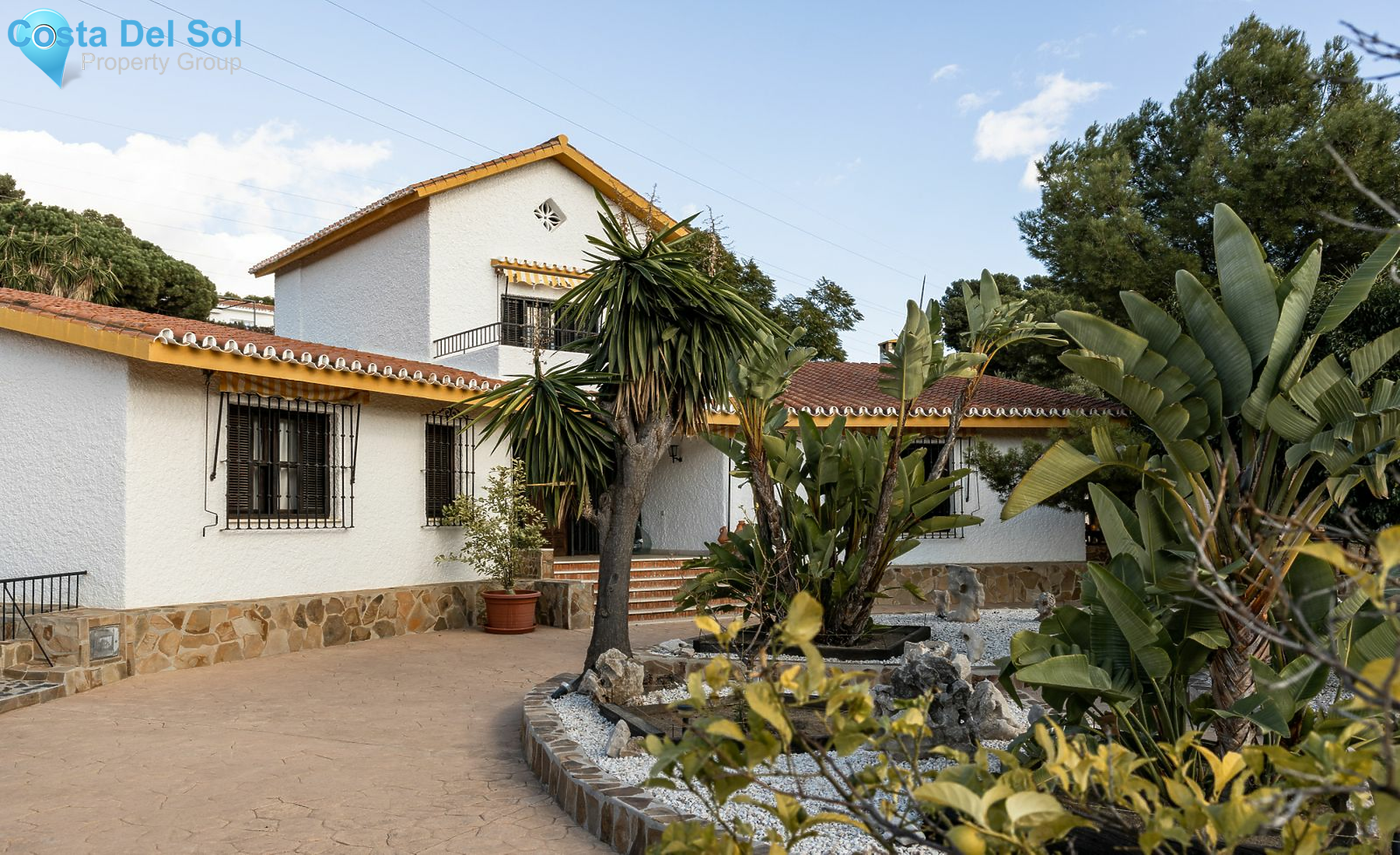Detached Villa in Málaga Este-1210386