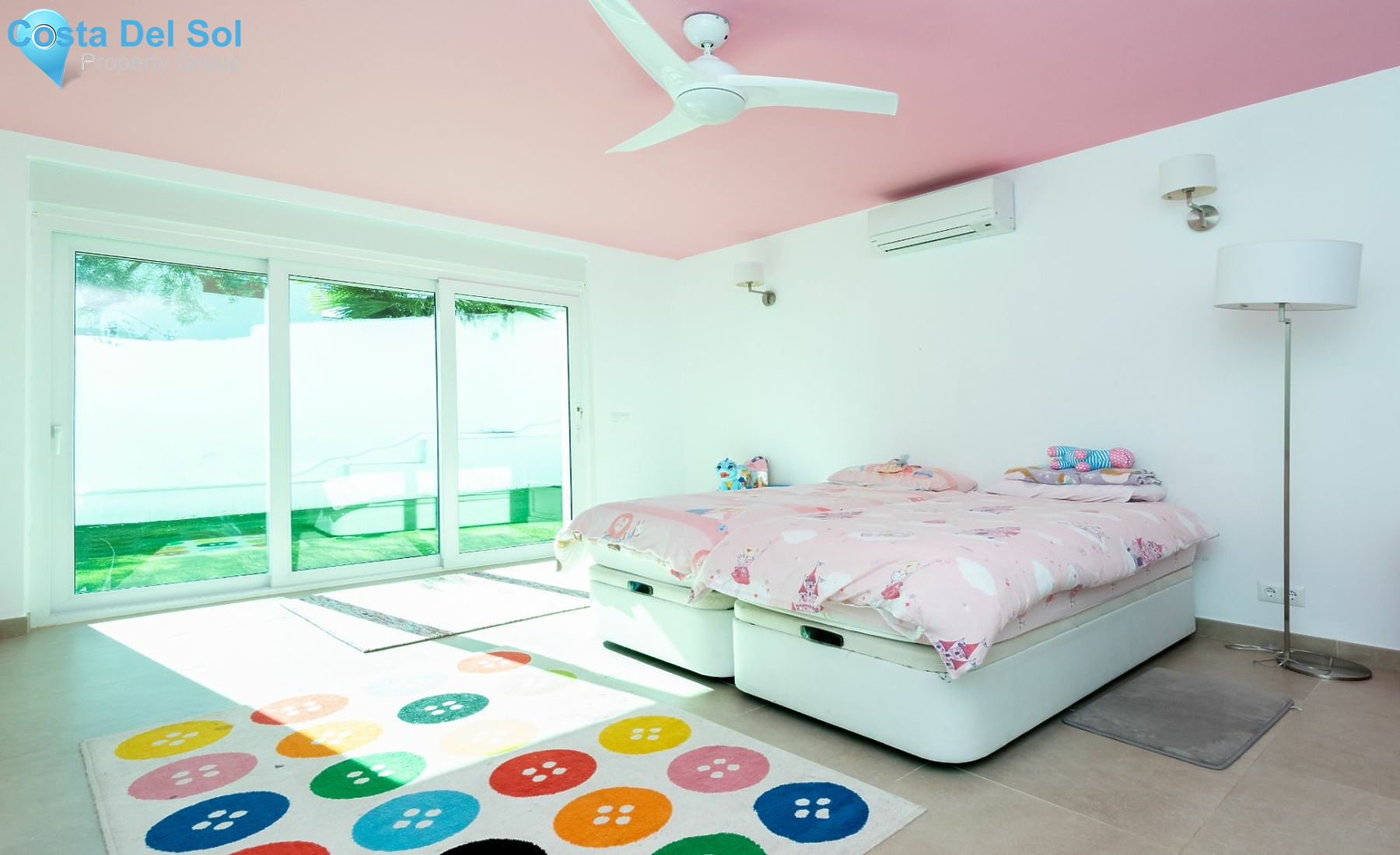 Detached Villa in Nerja-1392071