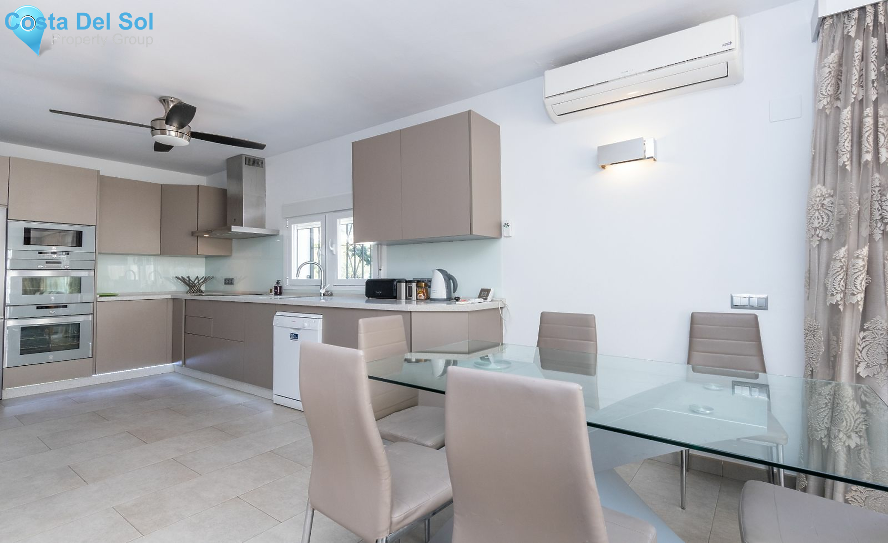 Detached Villa in Nerja-1392077