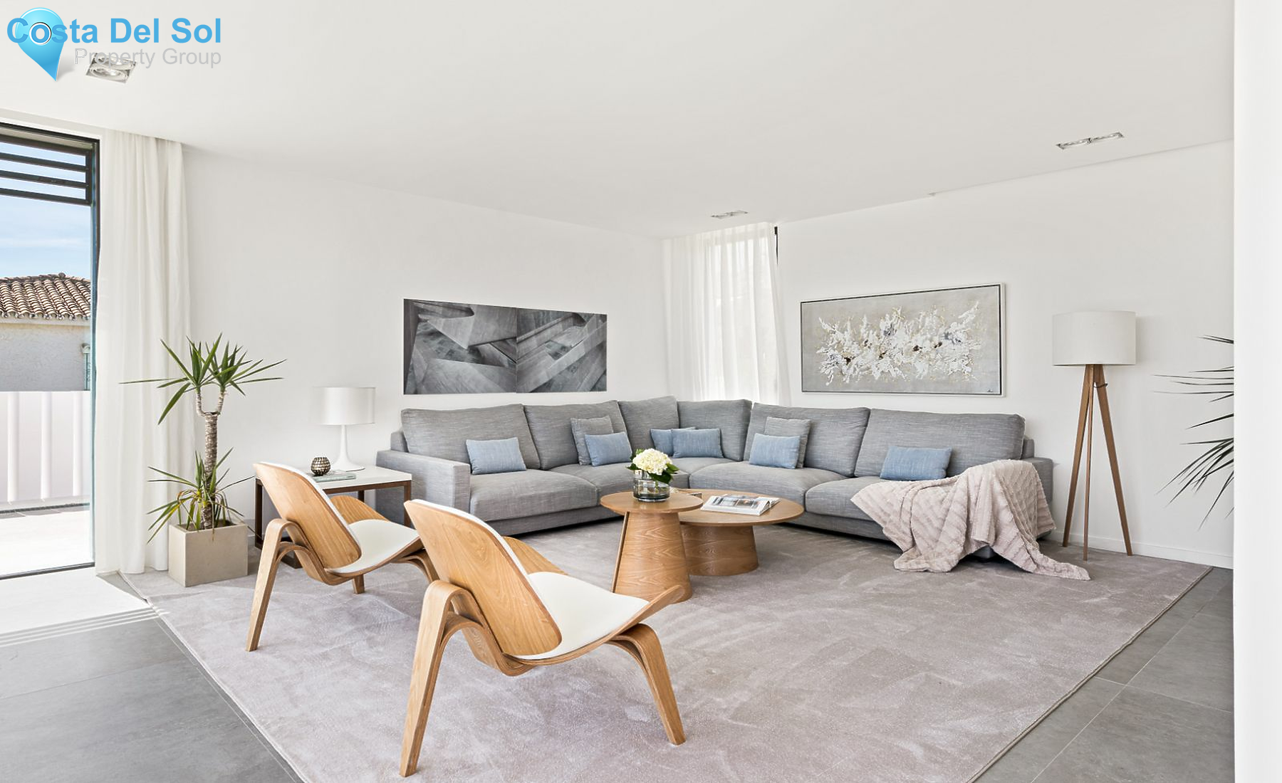 Detached Villa in New Golden Mile-1151830