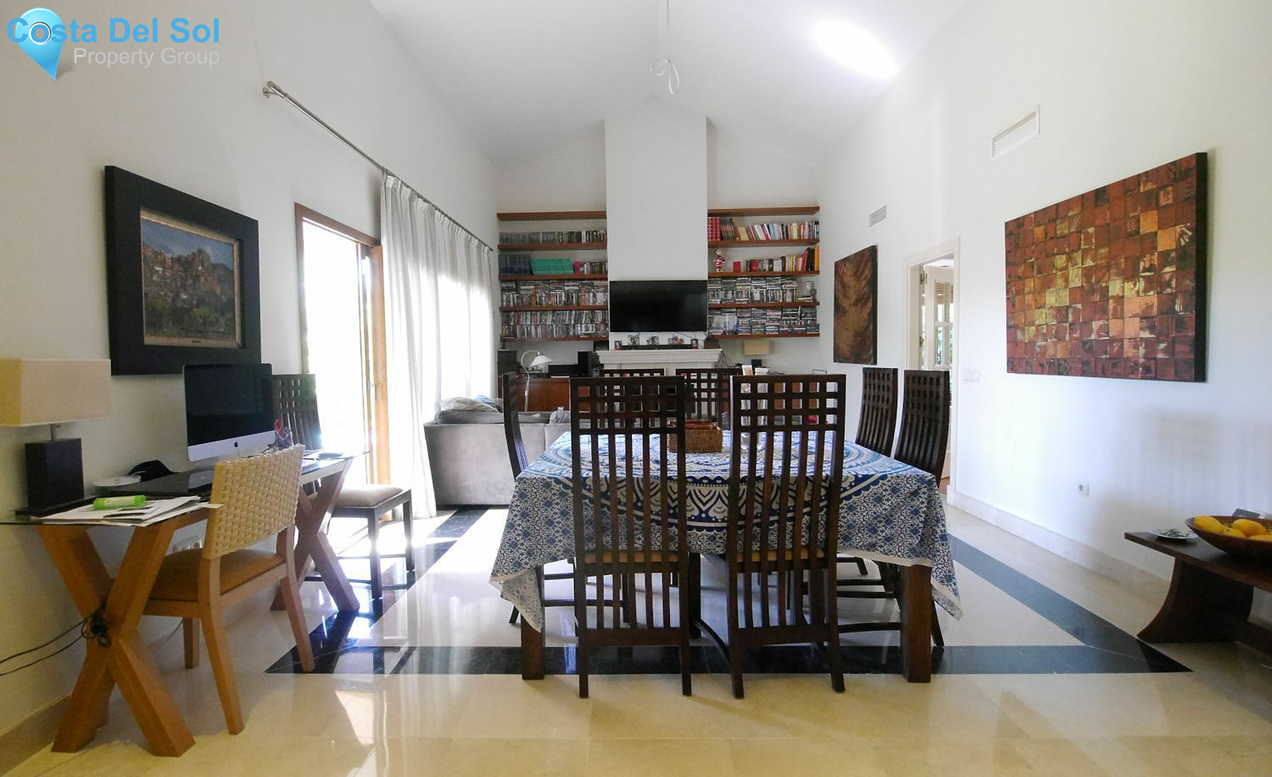 Detached Villa in New Golden Mile-1159445