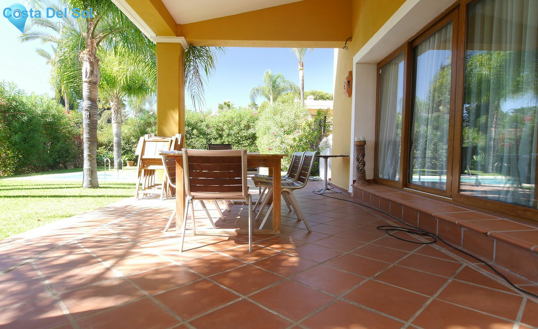 Detached Villa in New Golden Mile-1159463