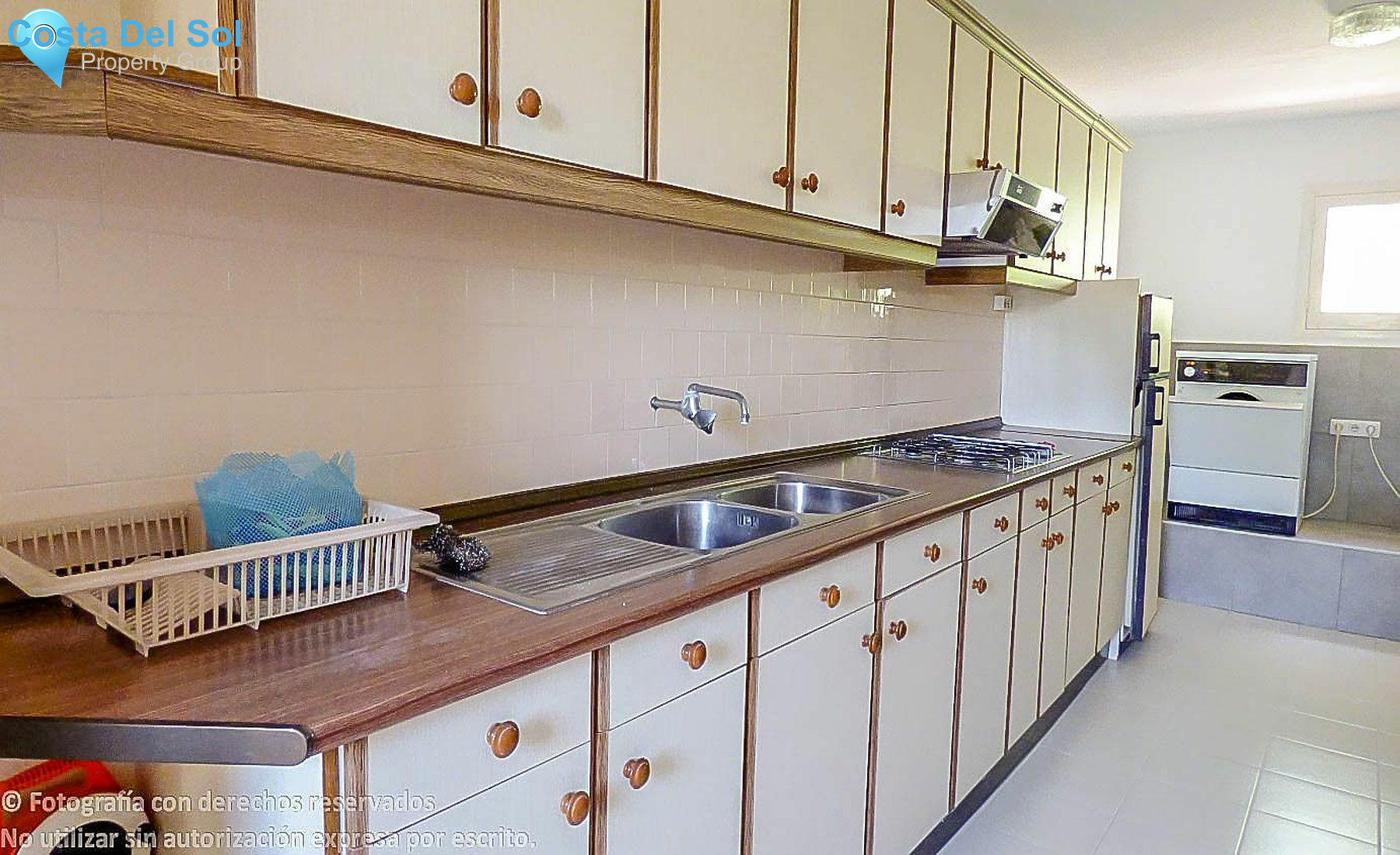 Detached Villa in New Golden Mile-1392757