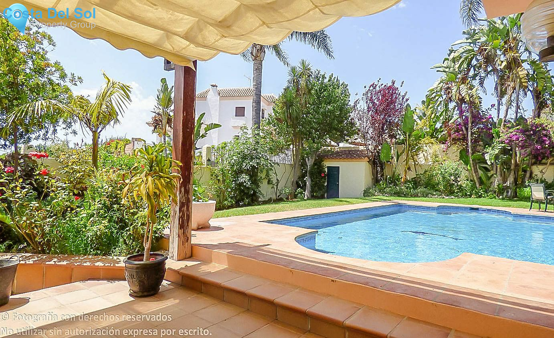 Detached Villa in New Golden Mile-1392763