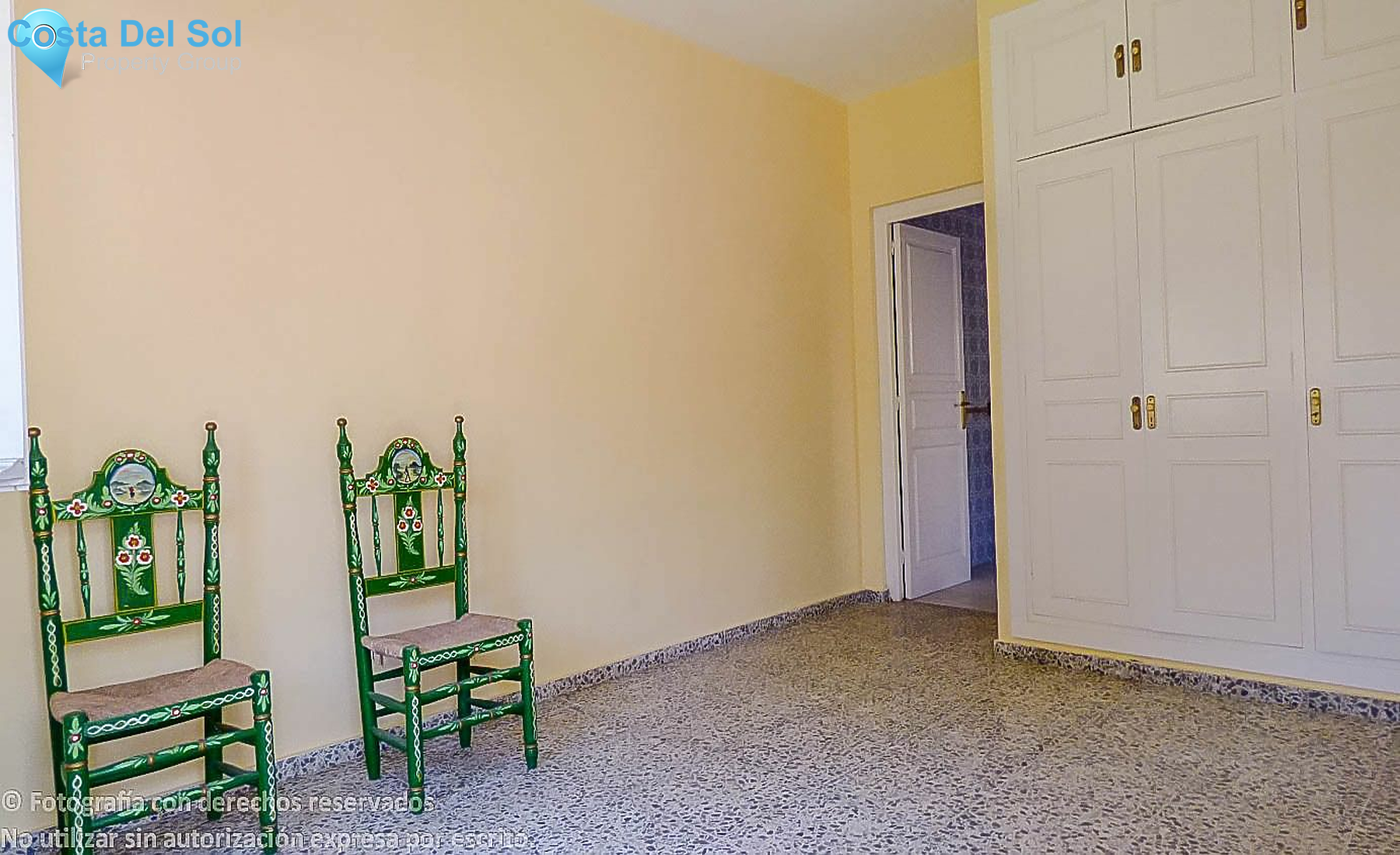 Detached Villa in New Golden Mile-1392751