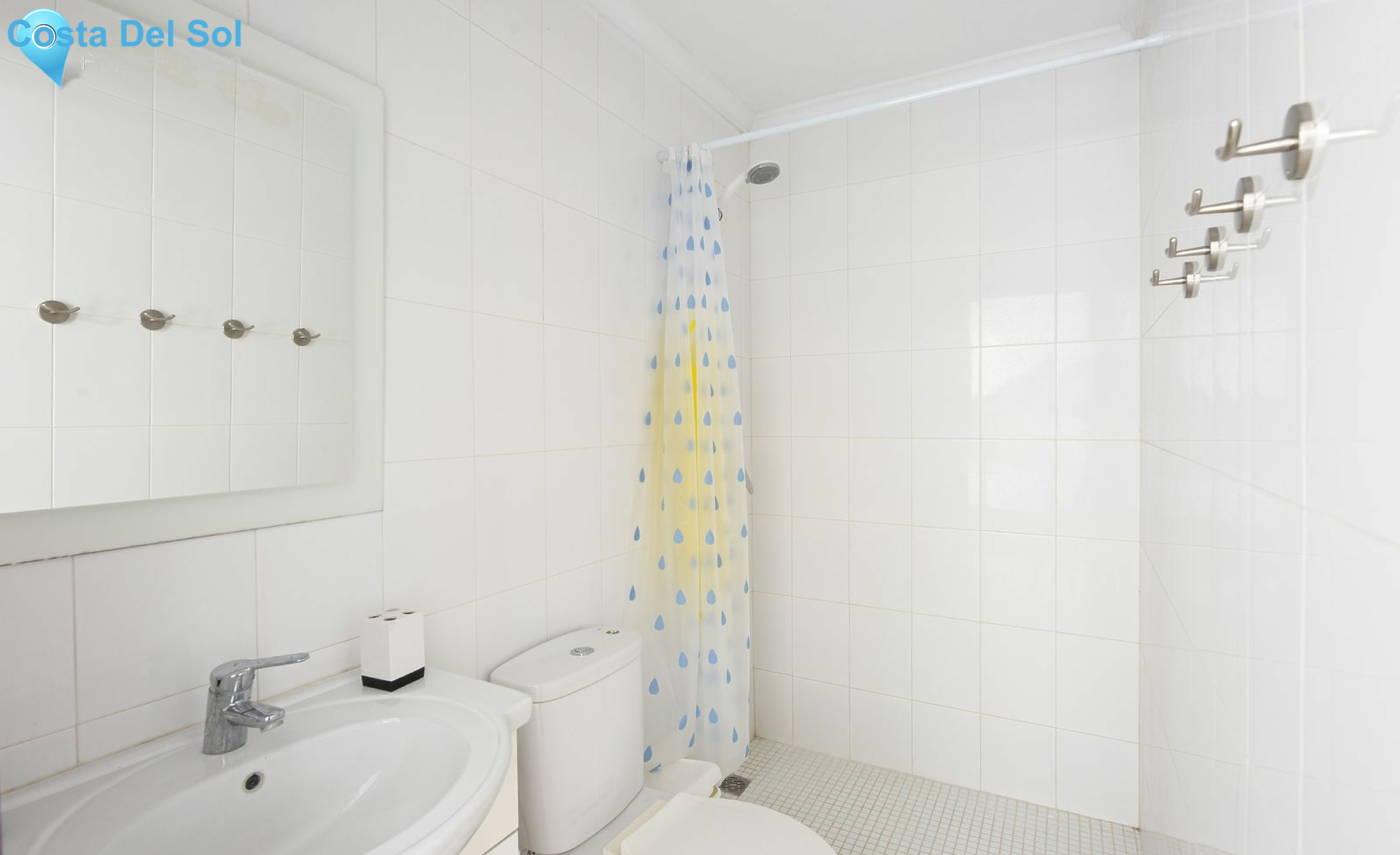 Detached Villa in New Golden Mile-1420243