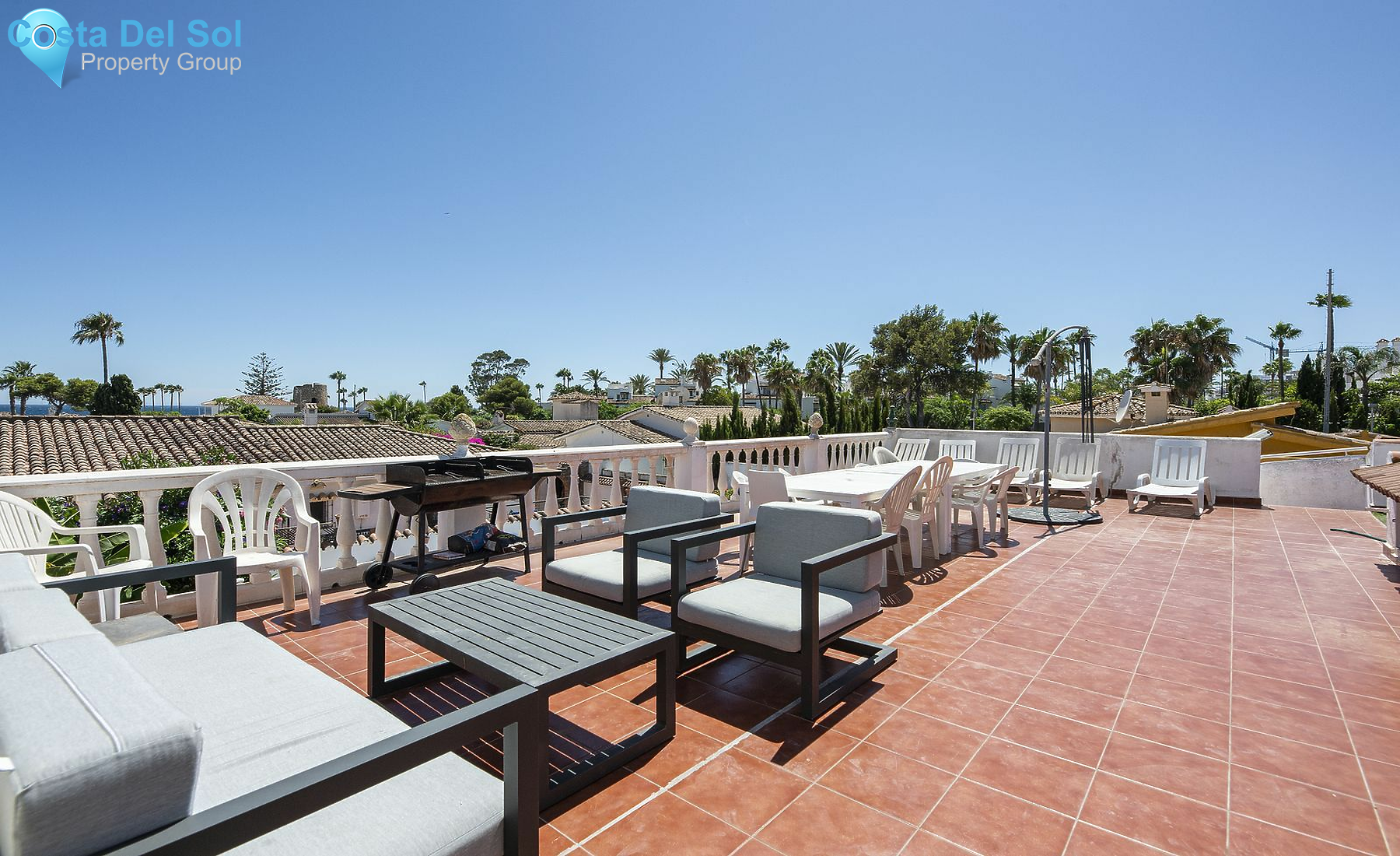 Detached Villa in New Golden Mile-1420226