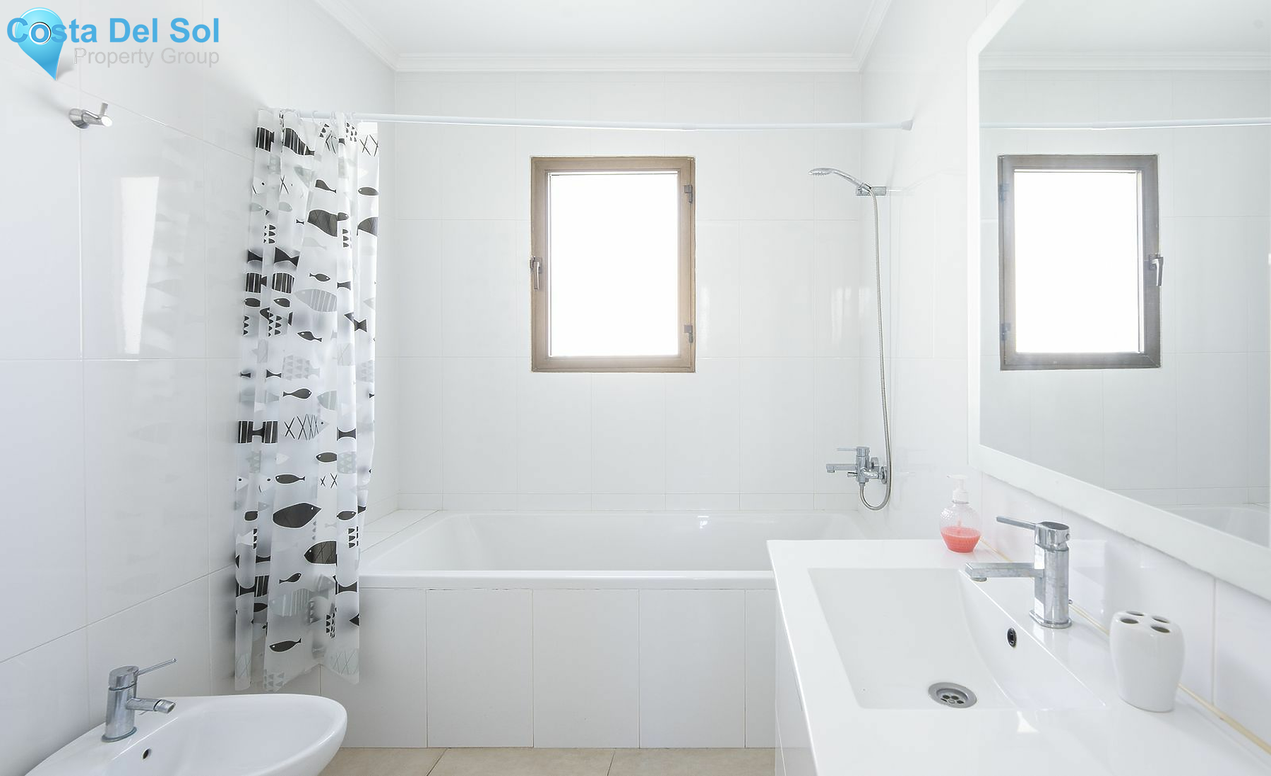 Detached Villa in New Golden Mile-1420244