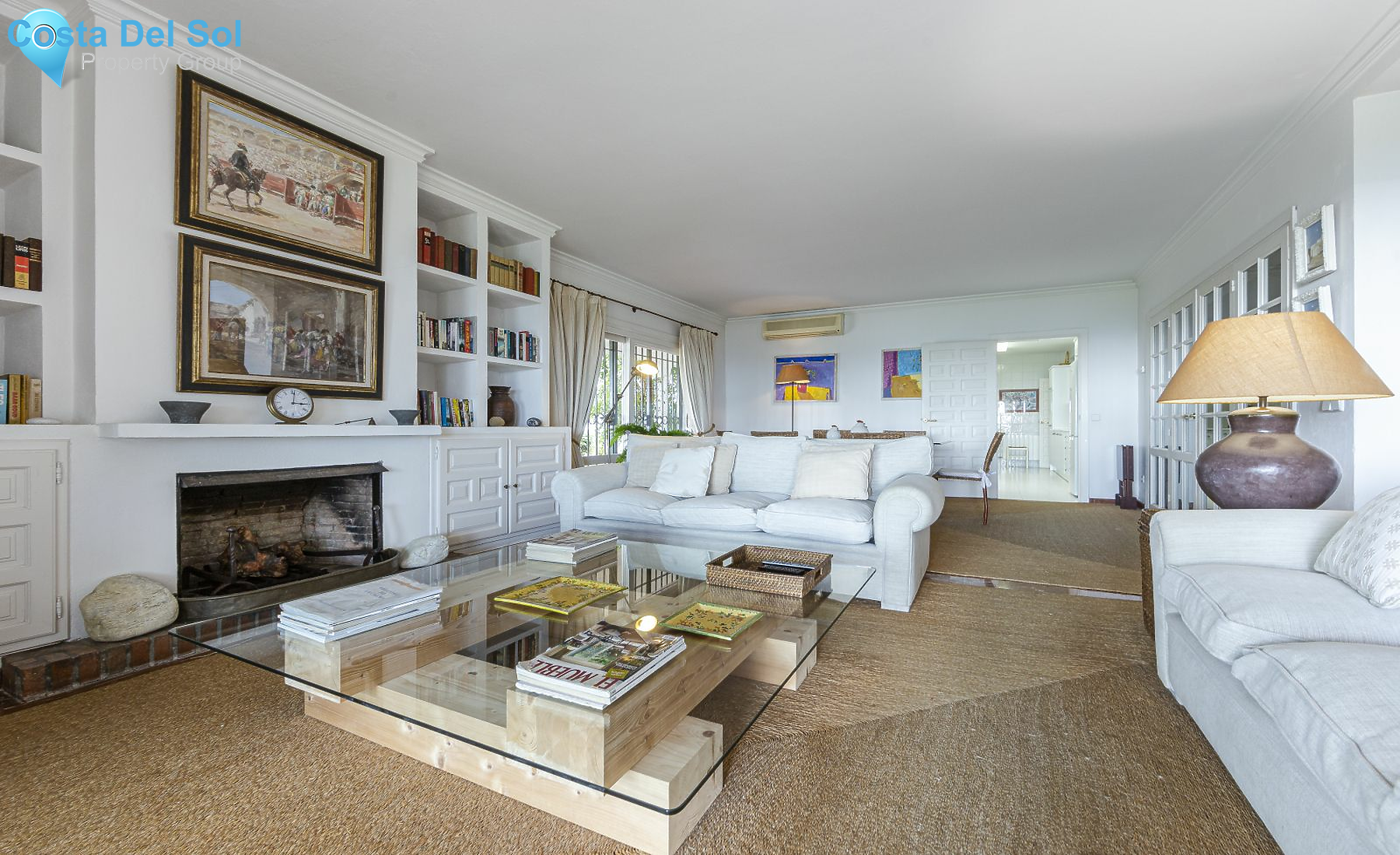 Detached Villa in New Golden Mile-1472516