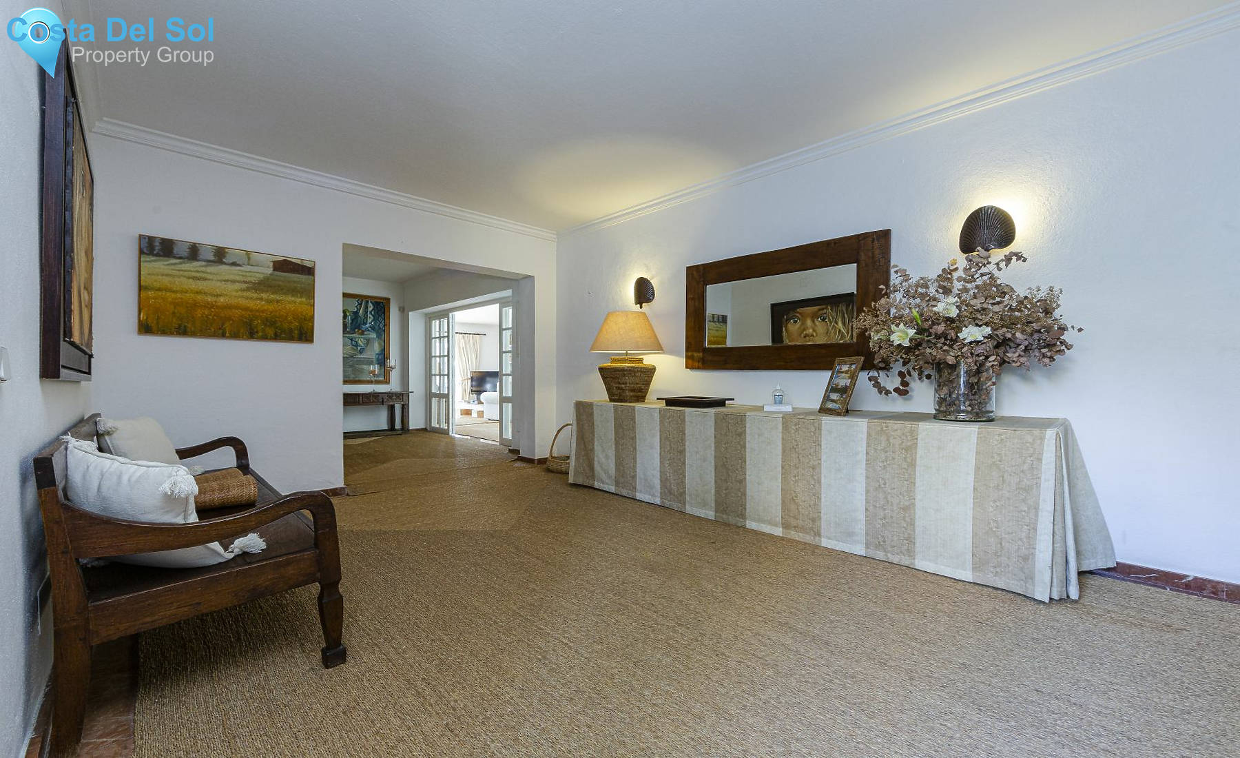 Detached Villa in New Golden Mile-1472519