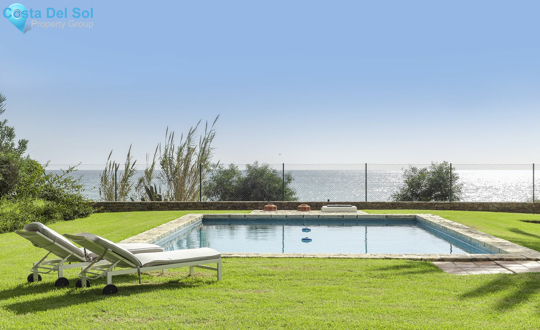 Detached Villa in New Golden Mile-1472522