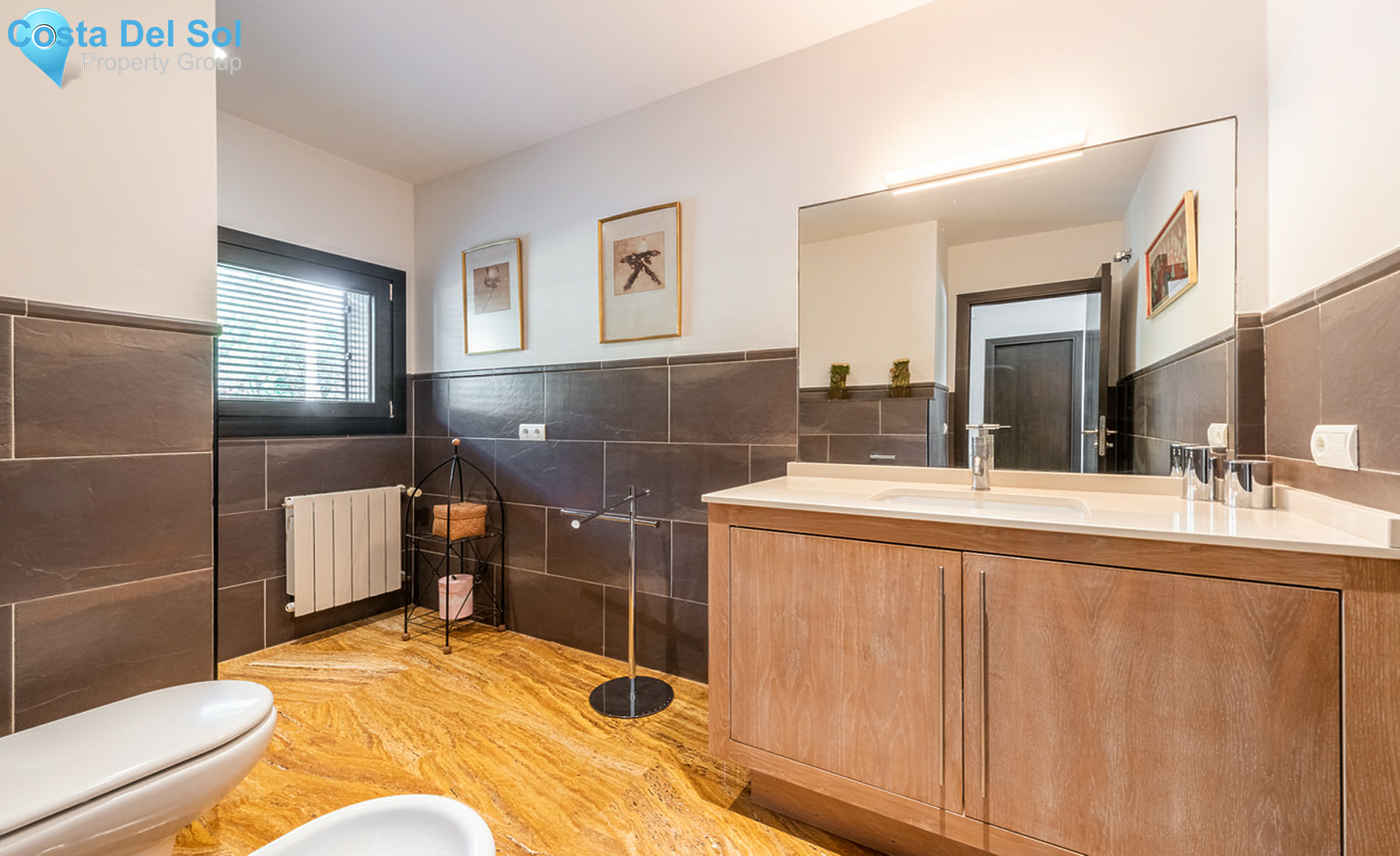 Detached Villa in Nueva Andalucía-690485