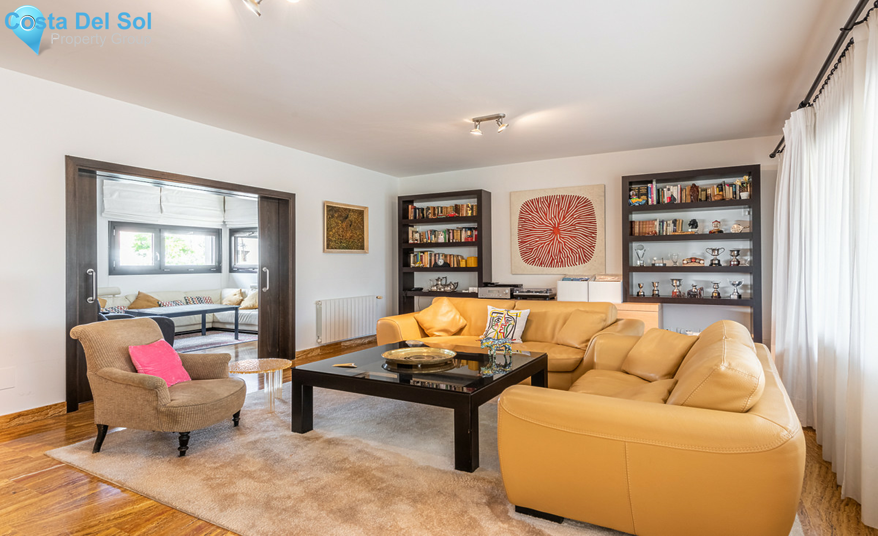 Detached Villa in Nueva Andalucía-690486