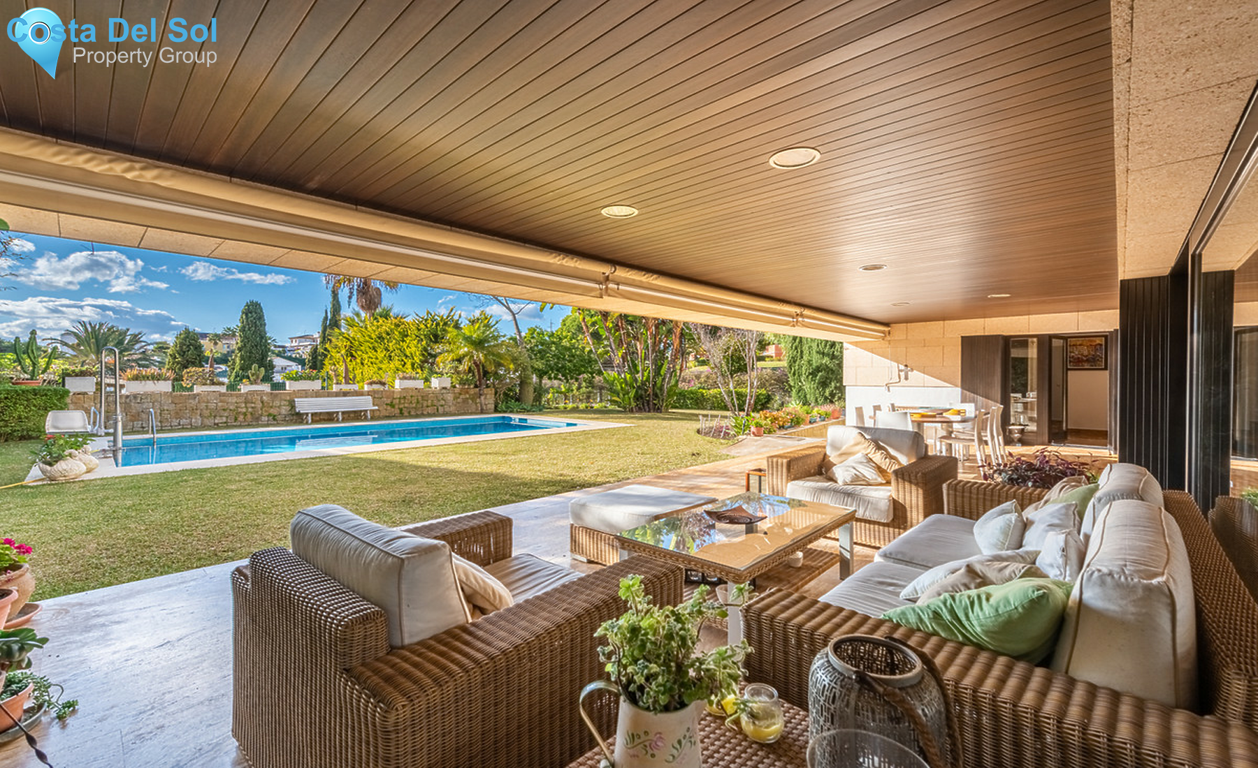 Detached Villa in Nueva Andalucía-690469