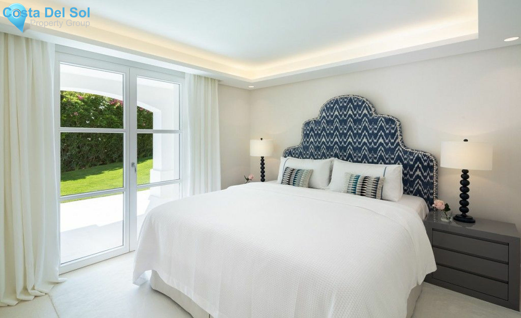 Detached Villa in Nueva Andalucía-1130831
