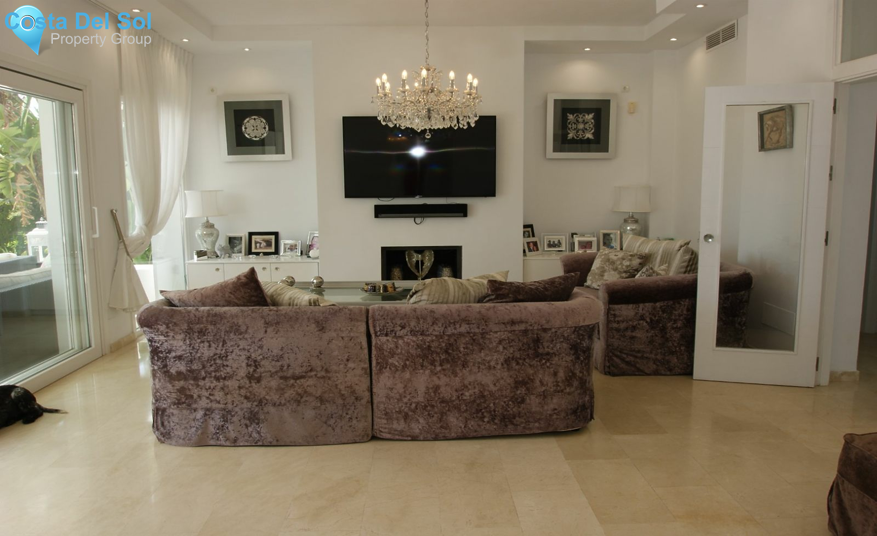 Detached Villa in Nueva Andalucía-1148119
