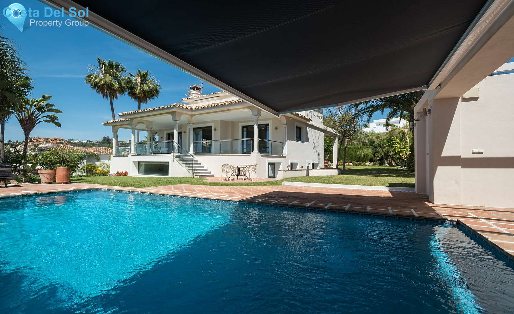 Detached Villa in Nueva Andalucía-1152554