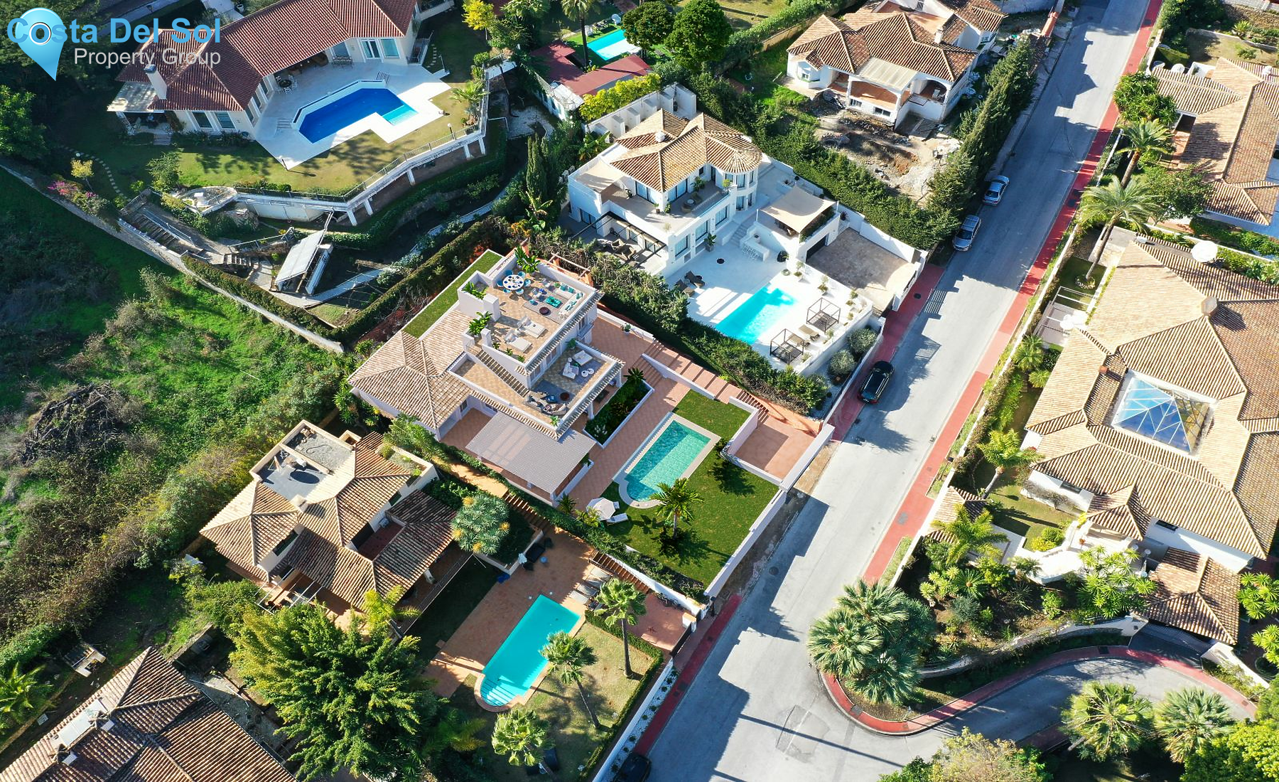 Detached Villa in Nueva Andalucía-1161616