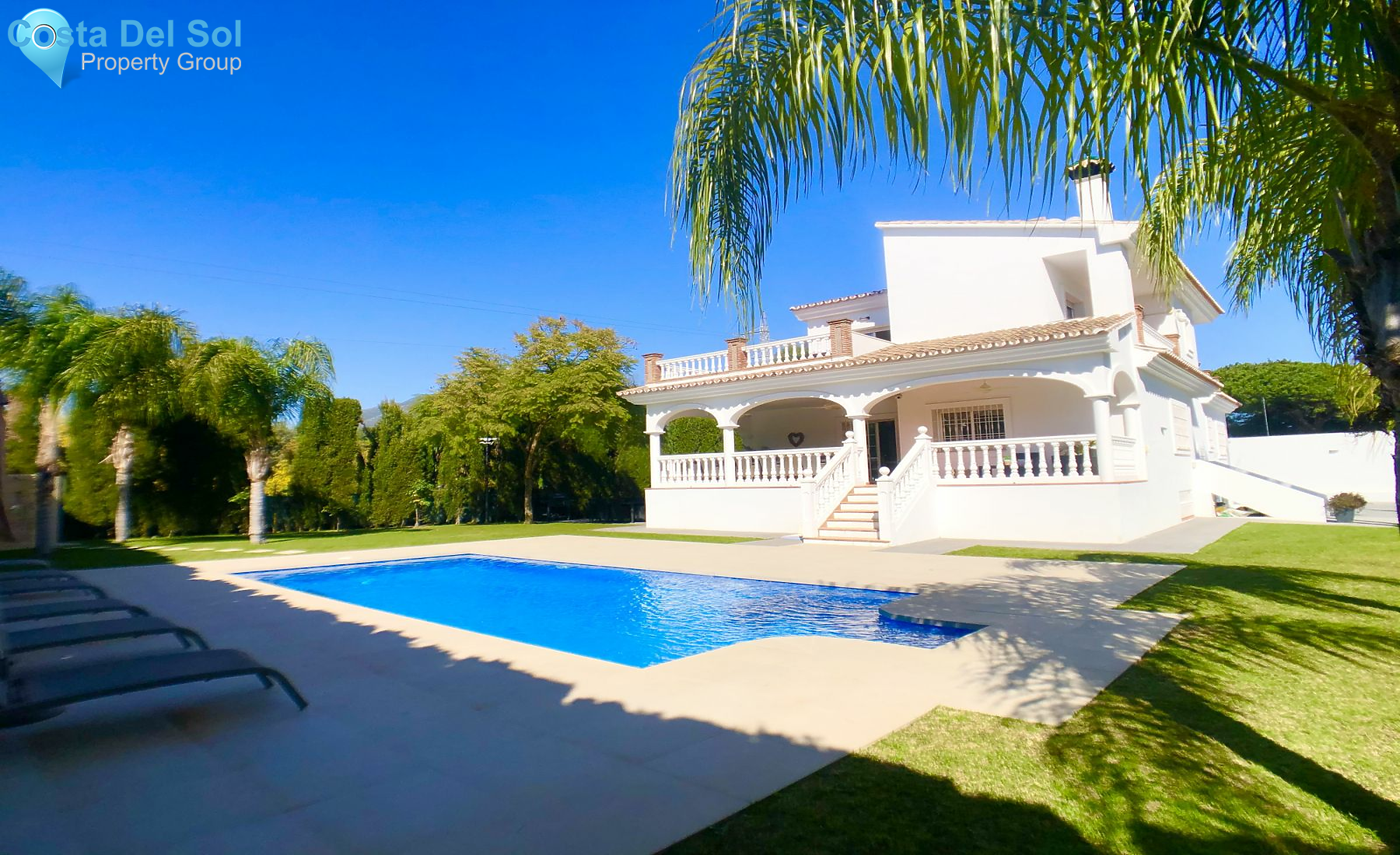 Detached Villa in Nueva Andalucía