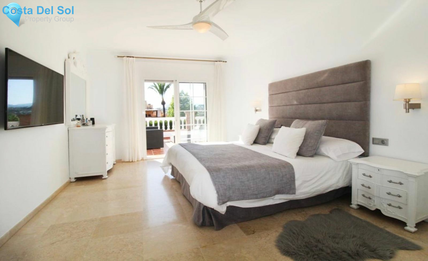 Detached Villa in Nueva Andalucía-1164379