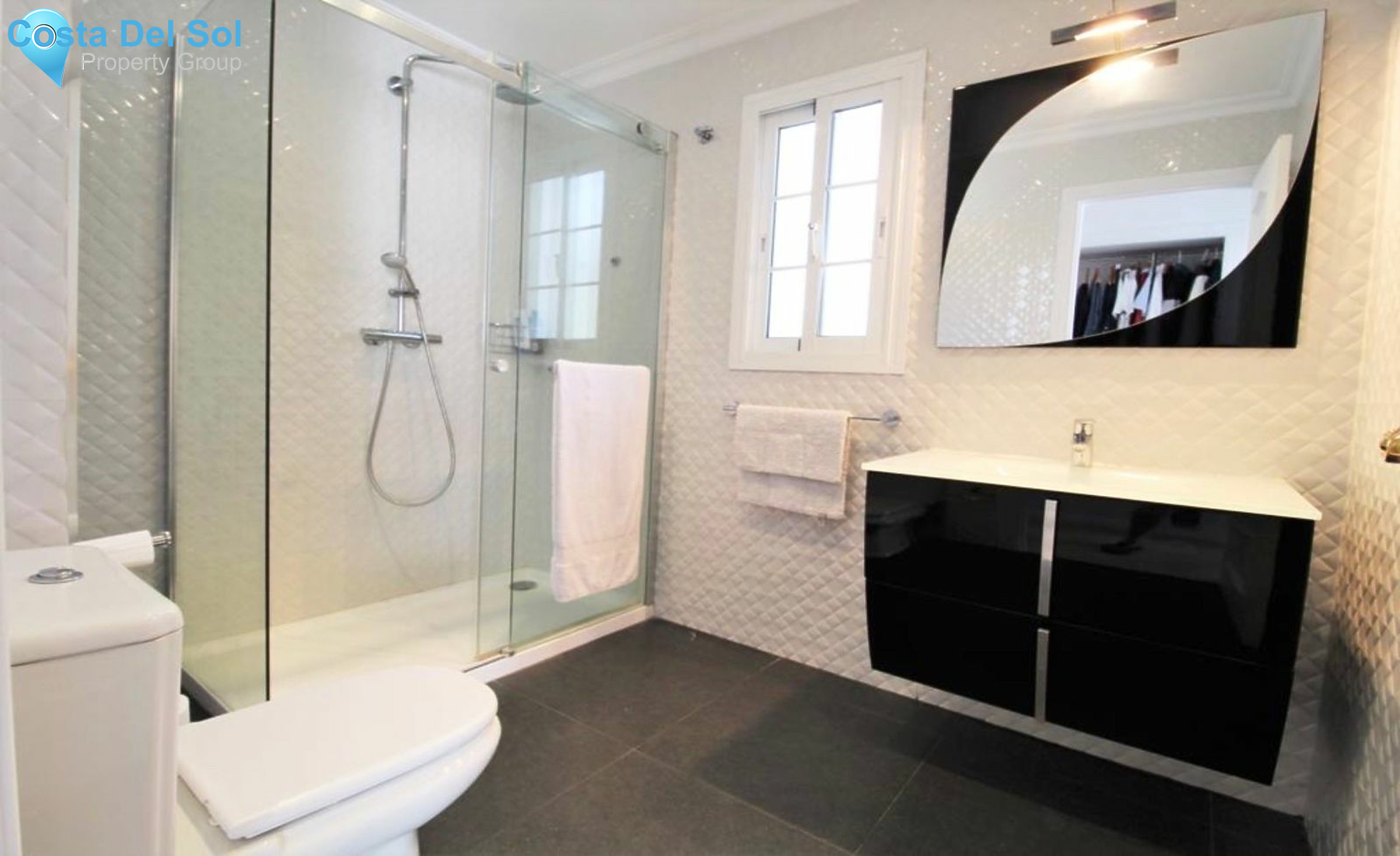 Detached Villa in Nueva Andalucía-1164381