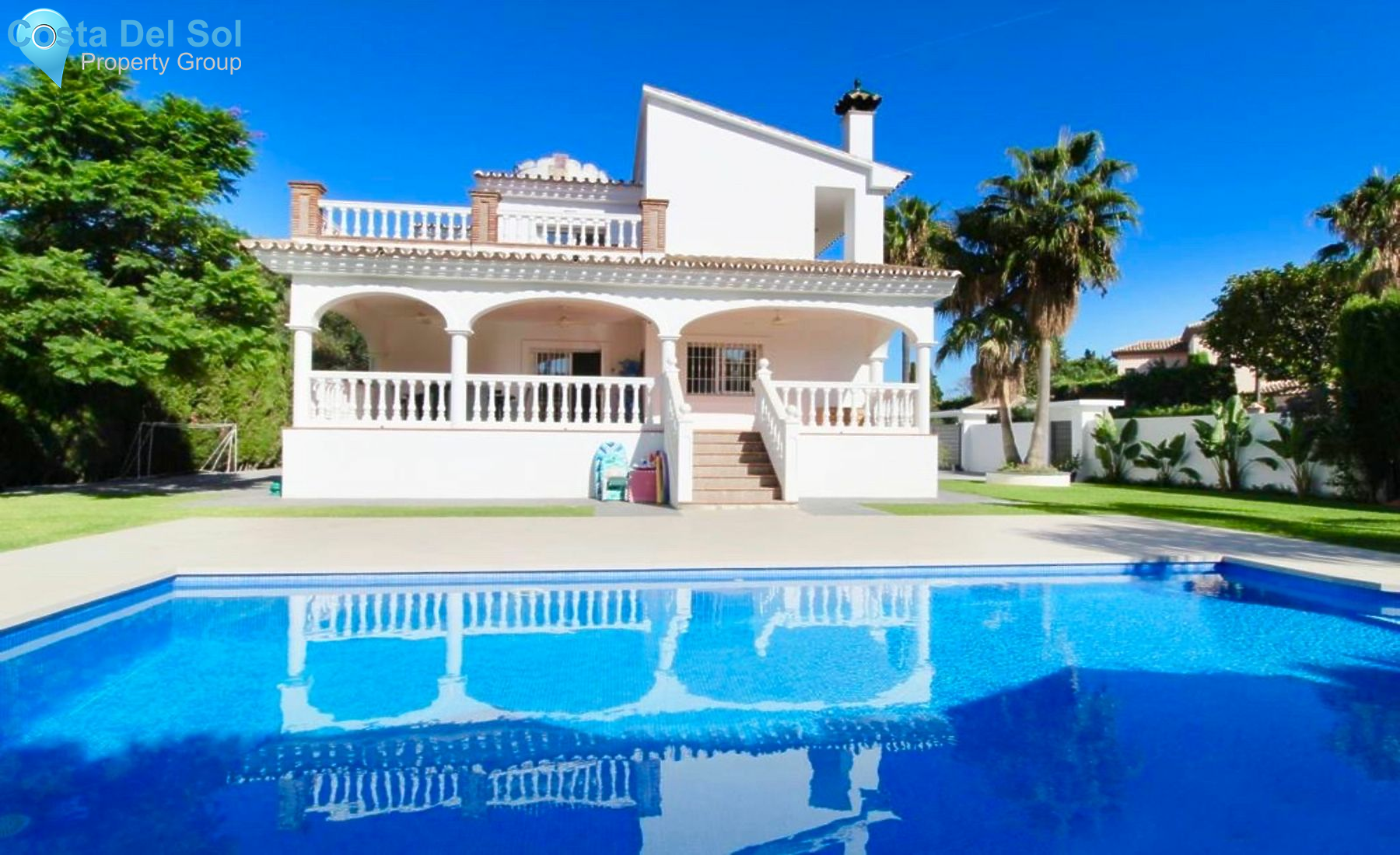 Detached Villa in Nueva Andalucía-1164378