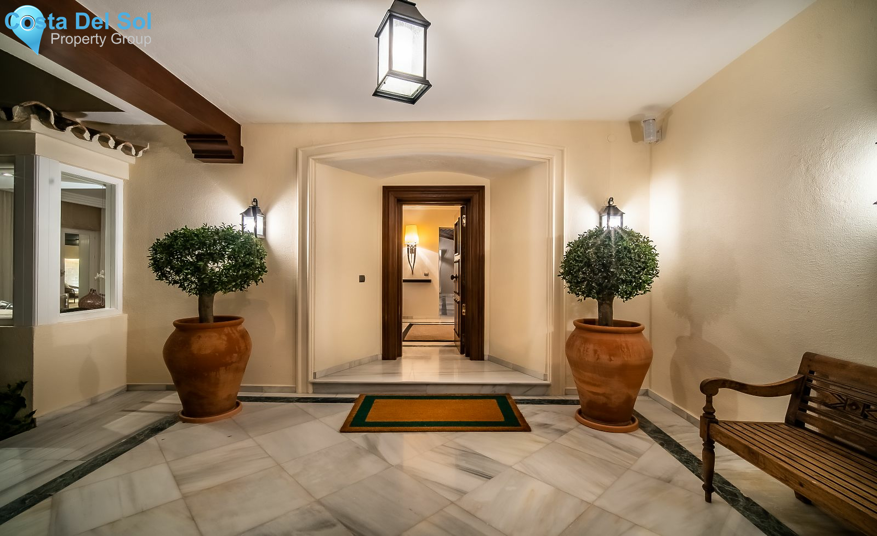 Detached Villa in Nueva Andalucía-1168919