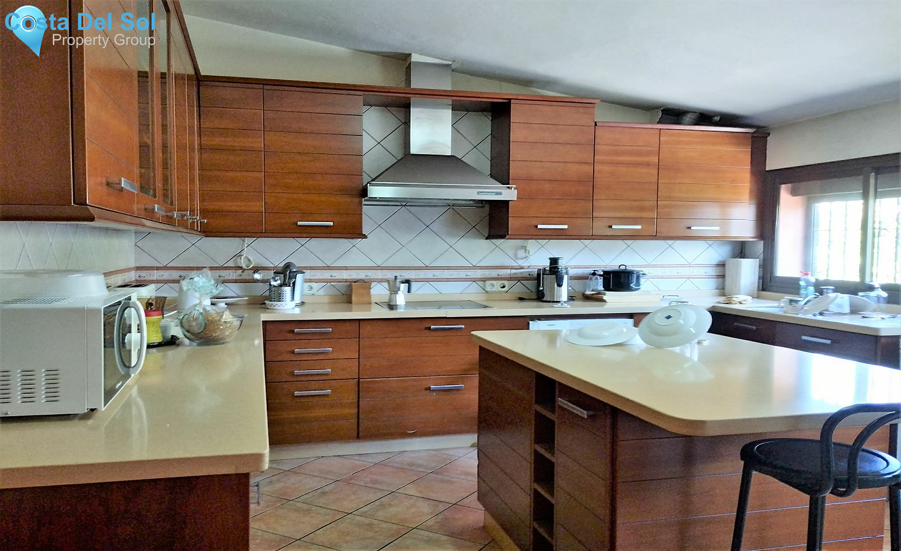 Detached Villa in Nueva Andalucía-1170043