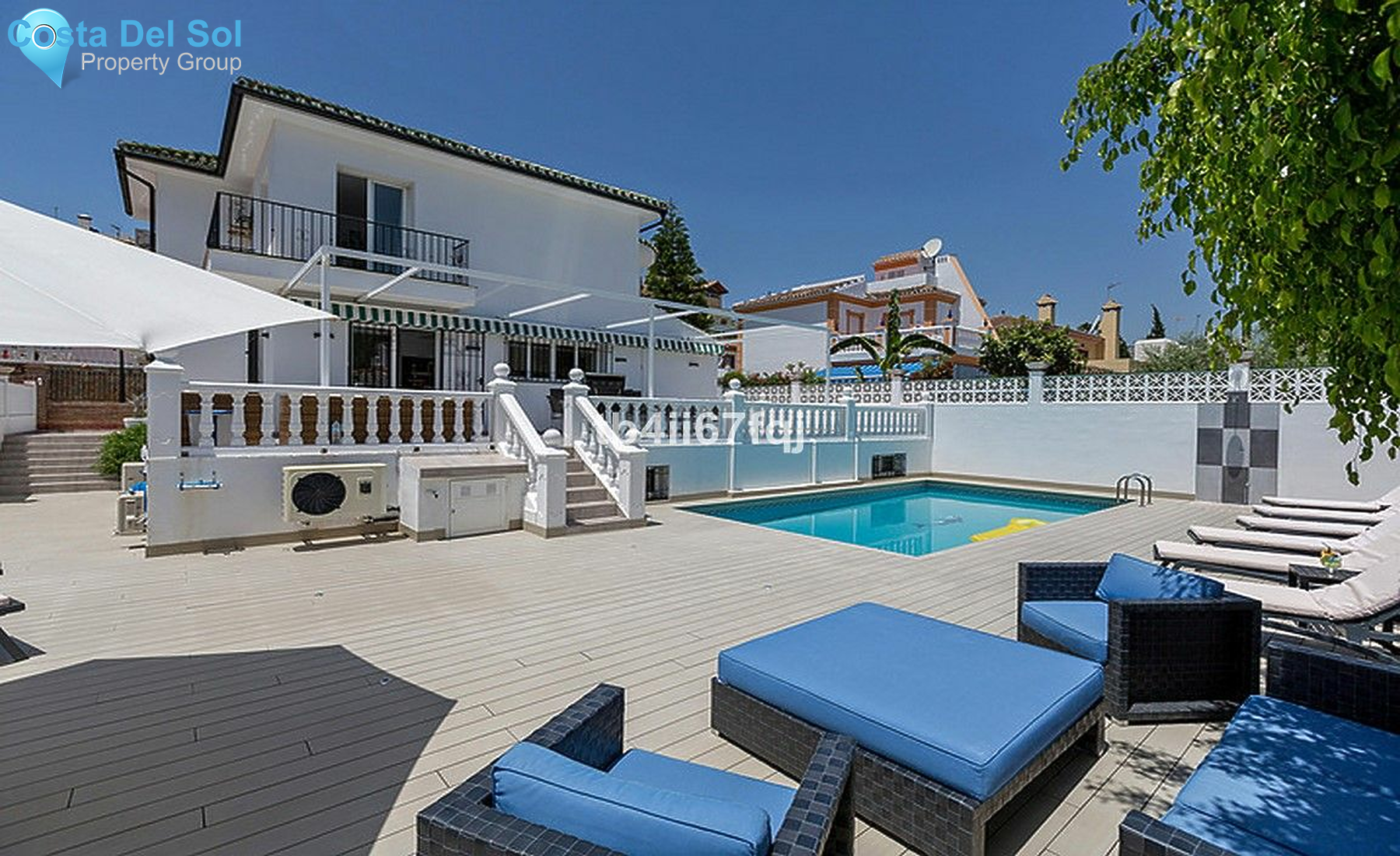 Detached Villa in Nueva Andalucía