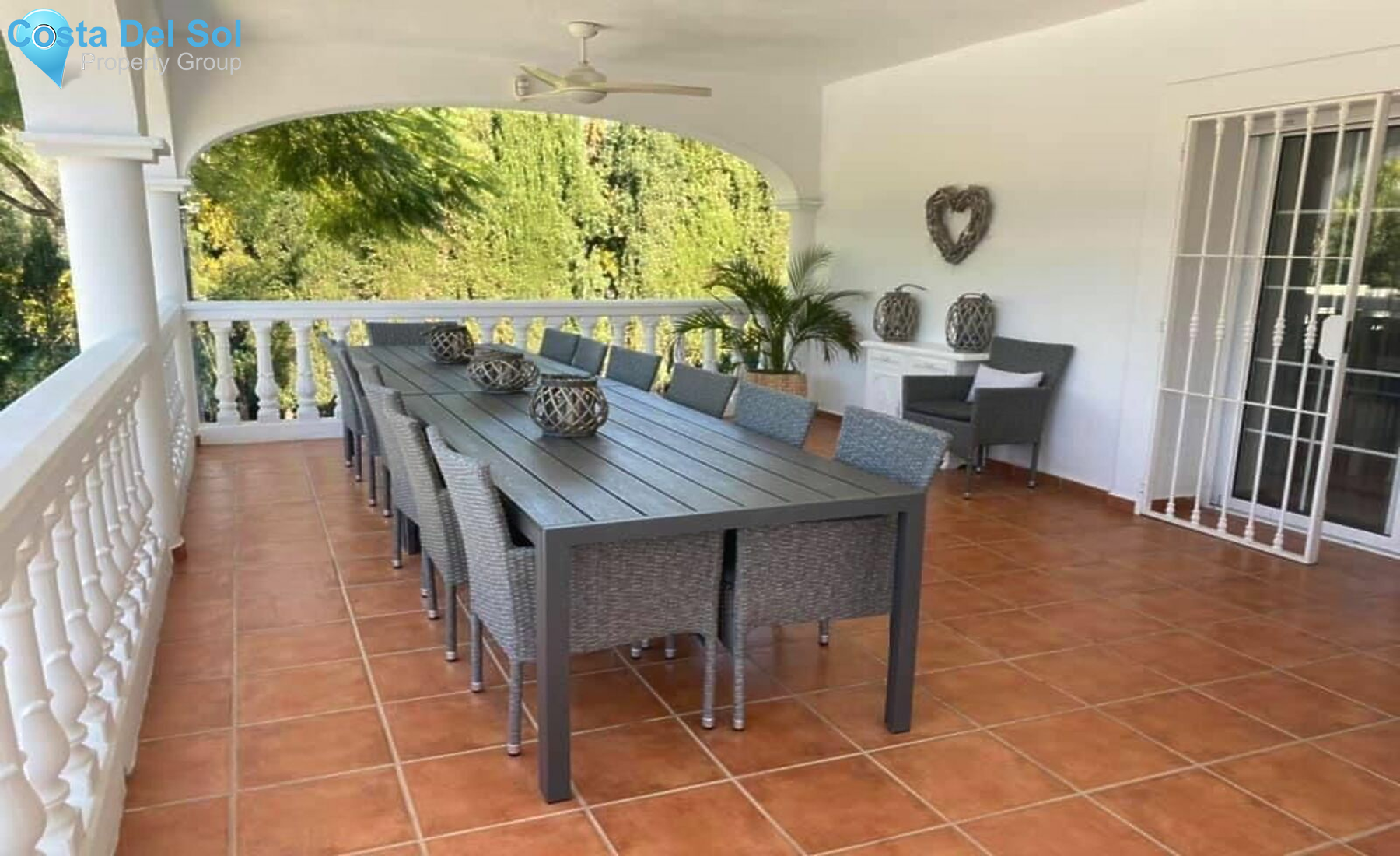 Detached Villa in Nueva Andalucía-1192322