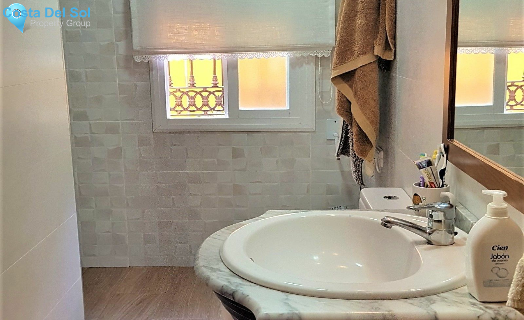 Detached Villa in Nueva Andalucía-1192362