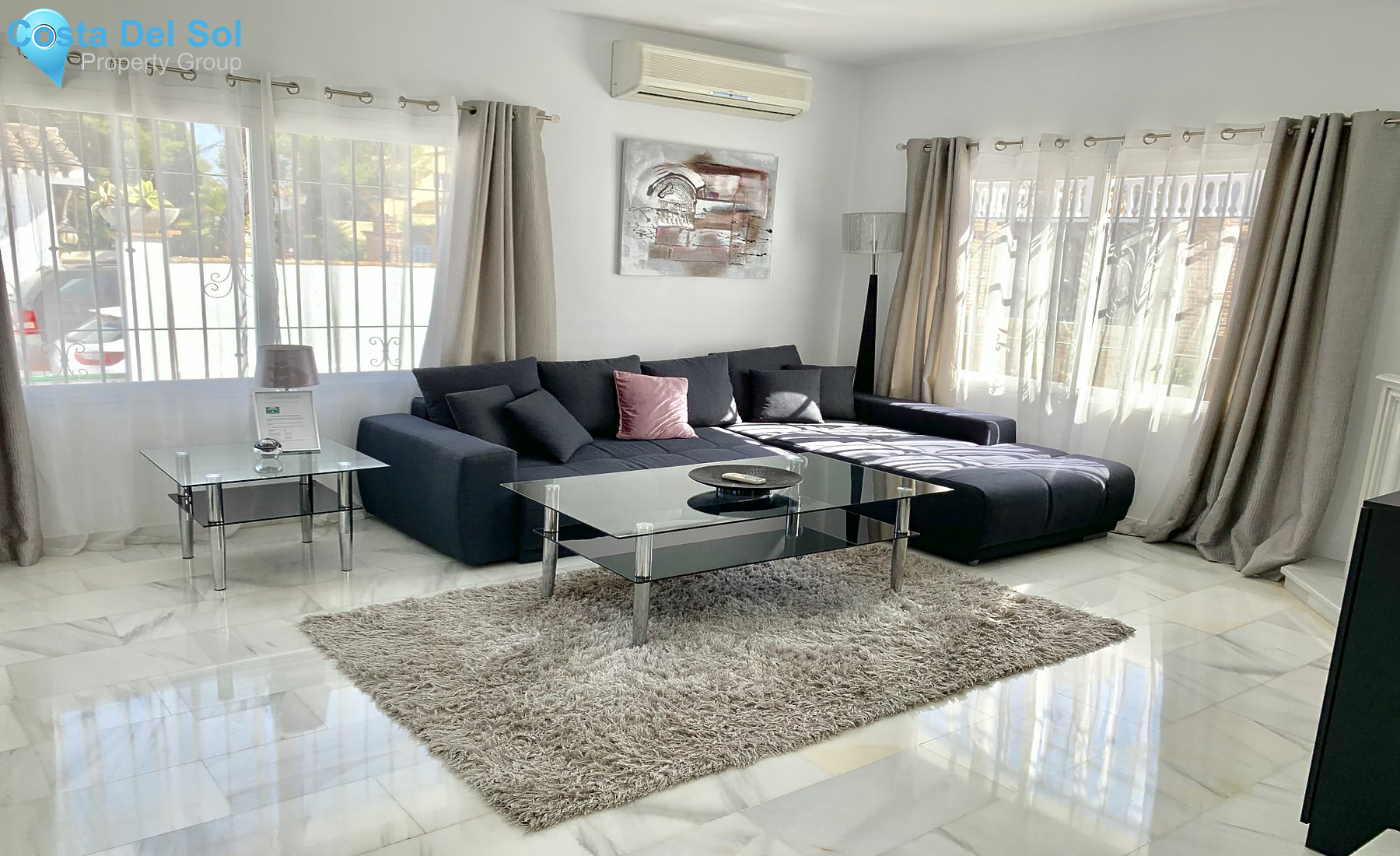 Detached Villa in Nueva Andalucía-1193488