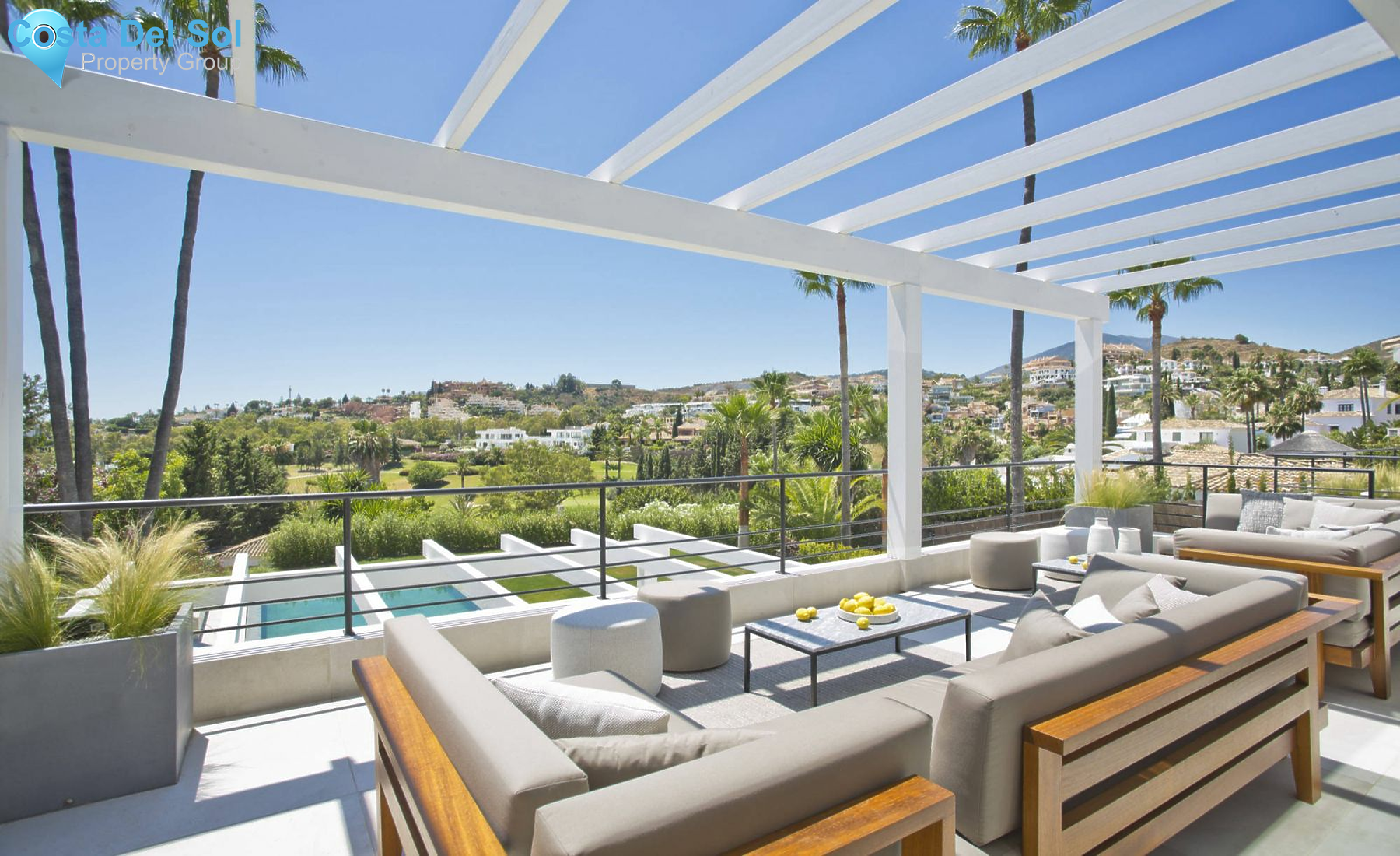 Detached Villa in Nueva Andalucía-1207407