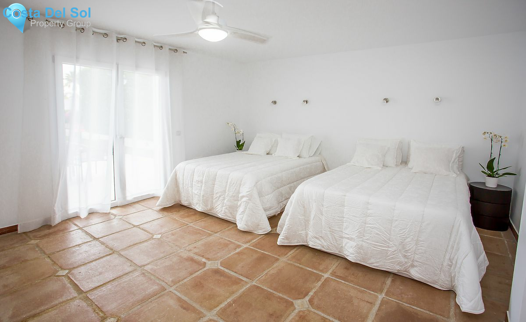 Detached Villa in Nueva Andalucía-1213502