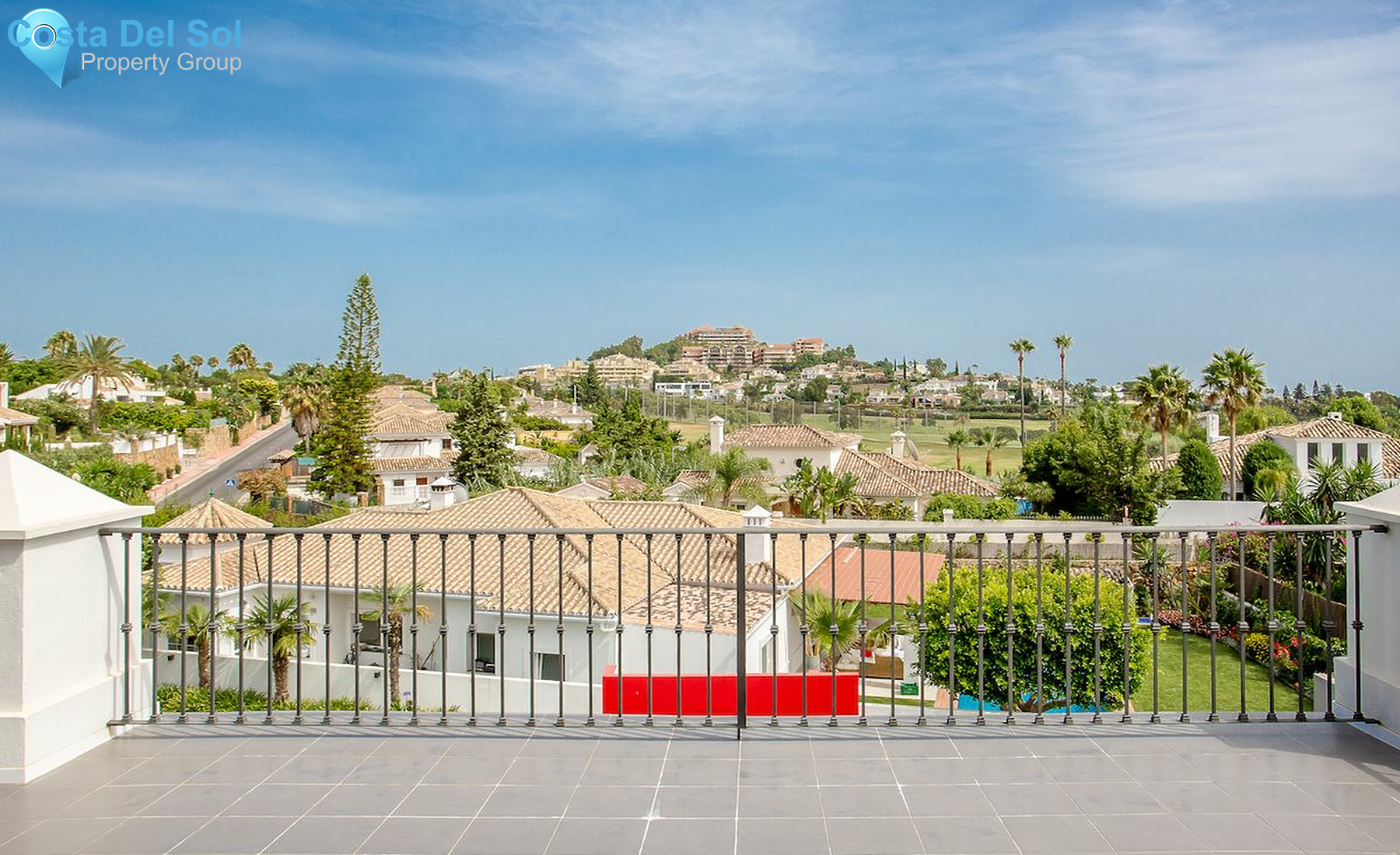 Detached Villa in Nueva Andalucía-1213497