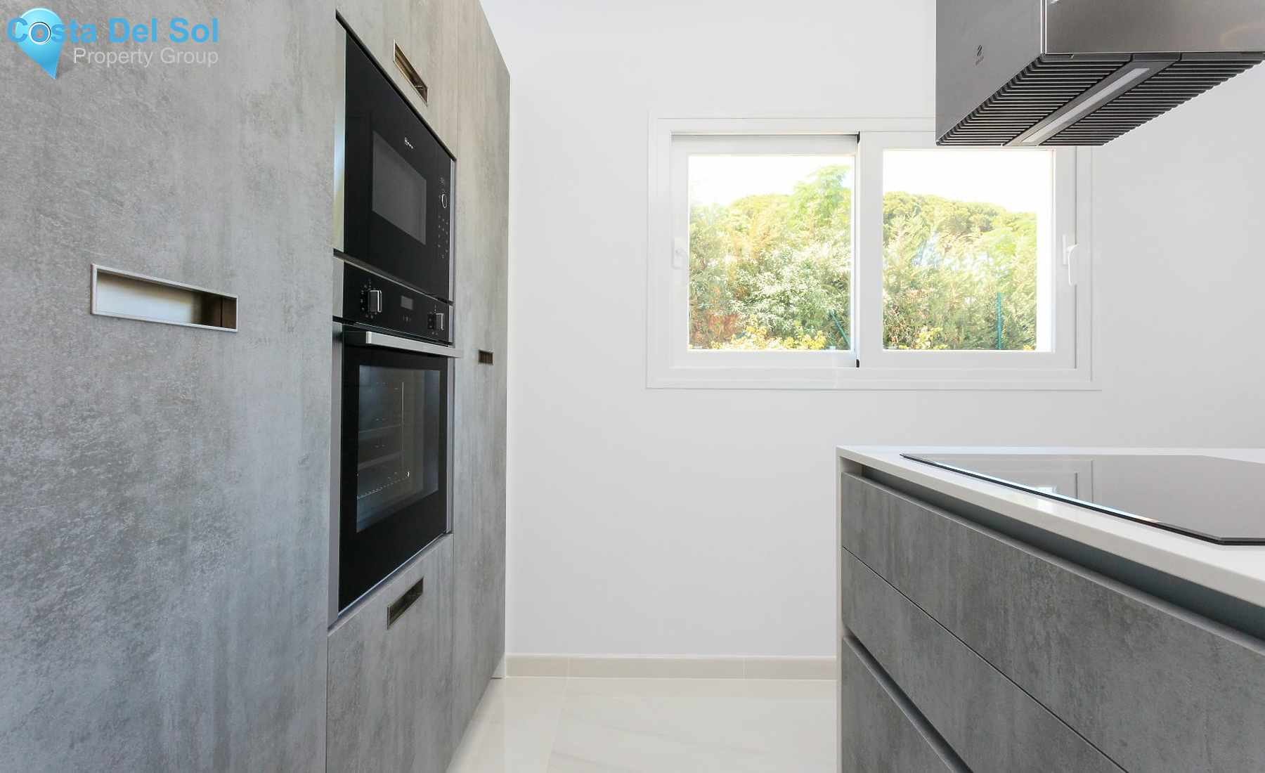 Detached Villa in Nueva Andalucía-1387484