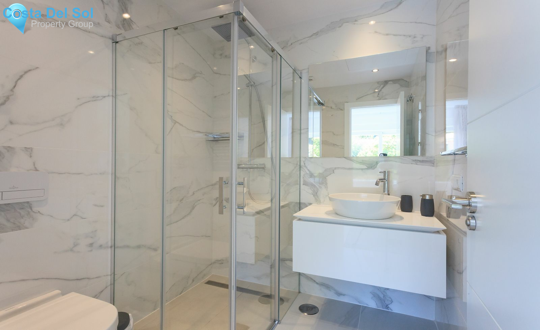Detached Villa in Nueva Andalucía-1387485