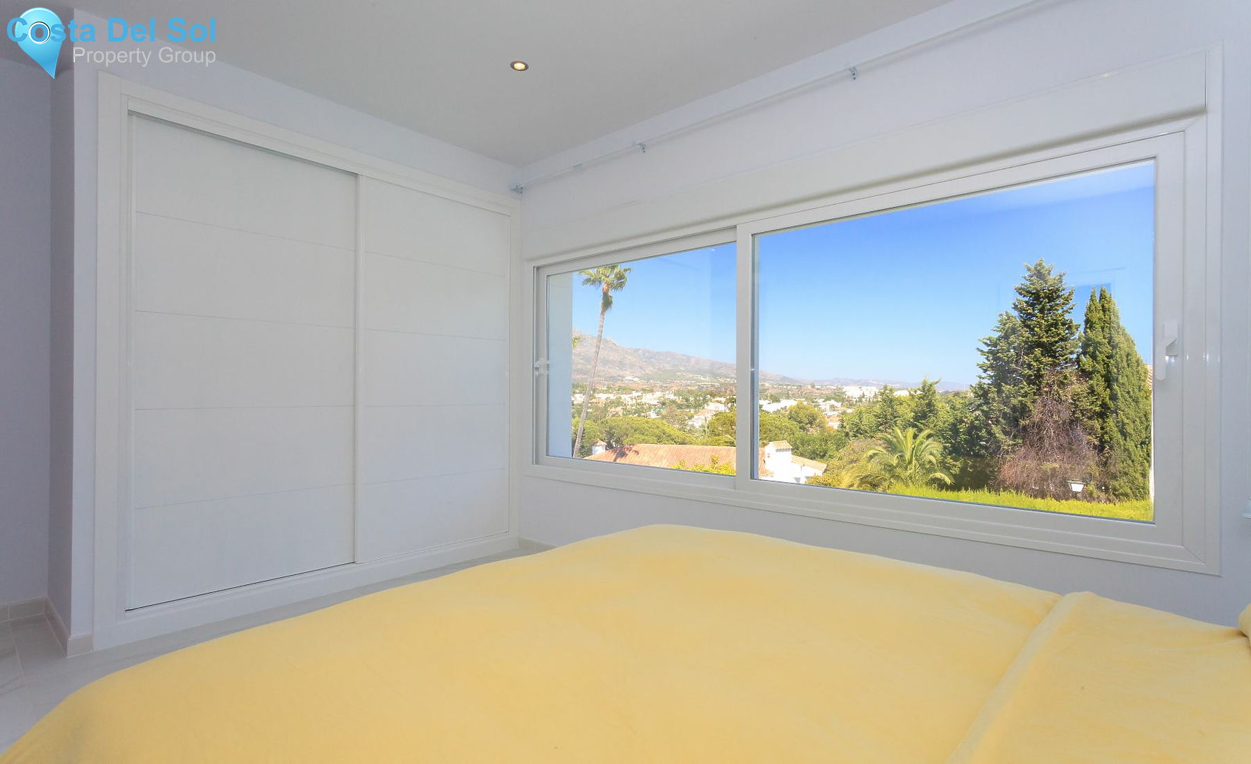 Detached Villa in Nueva Andalucía-1387487