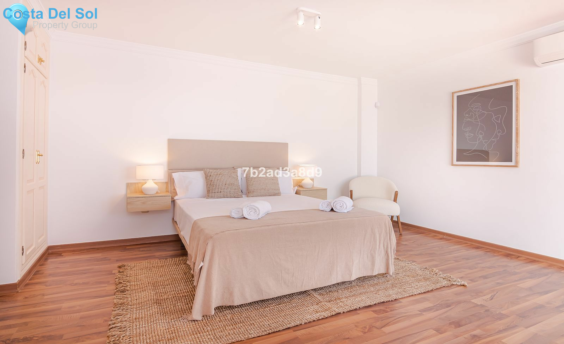 Detached Villa in Nueva Andalucía-1388889