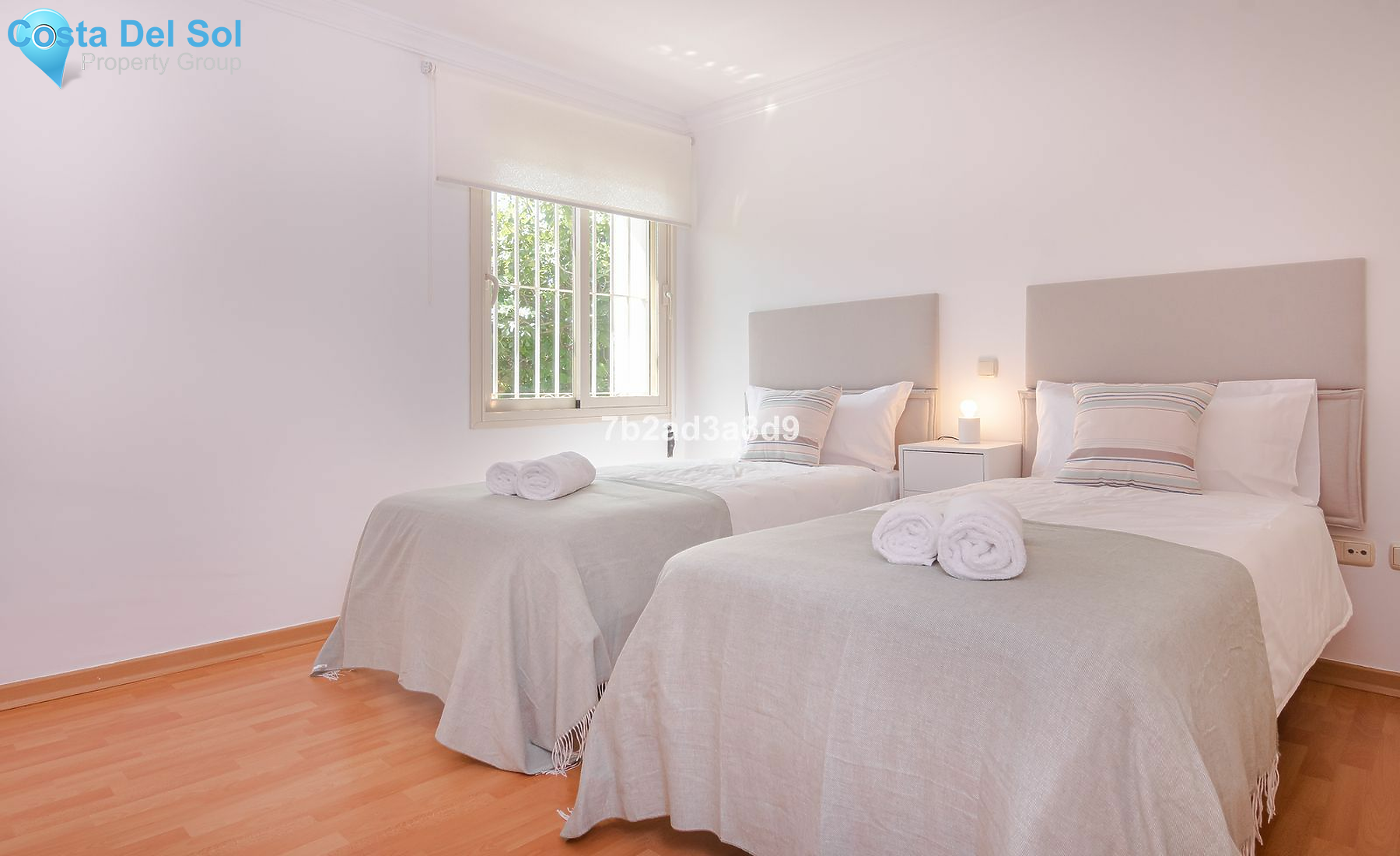 Detached Villa in Nueva Andalucía-1388893