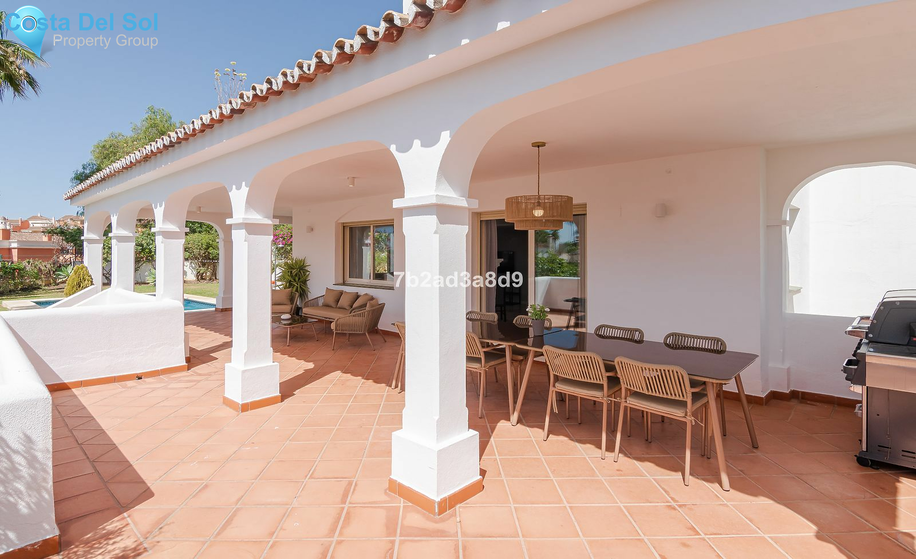 Detached Villa in Nueva Andalucía-1388886