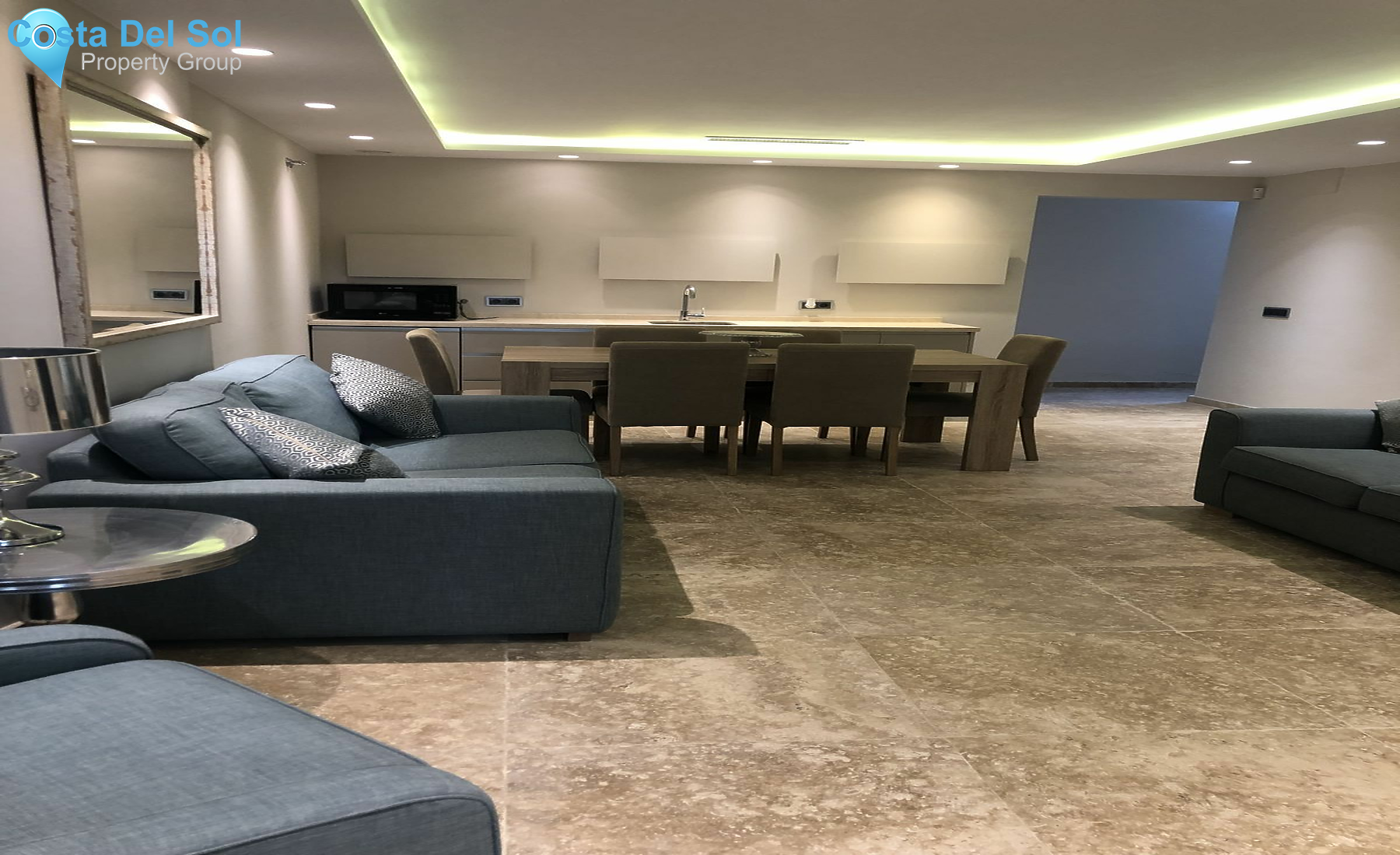 Detached Villa in Nueva Andalucía-1396628