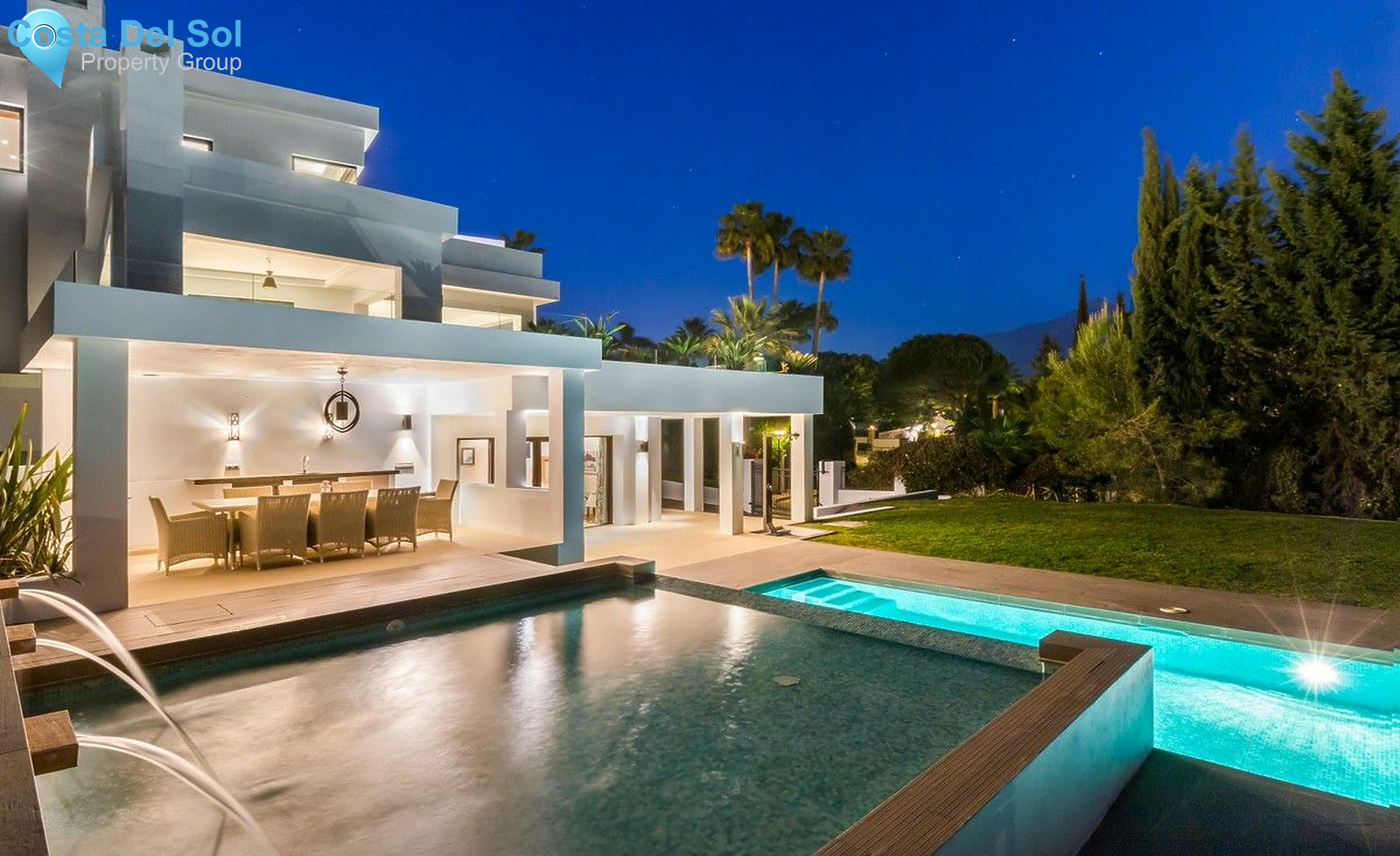 Detached Villa in Nueva Andalucía-1397747