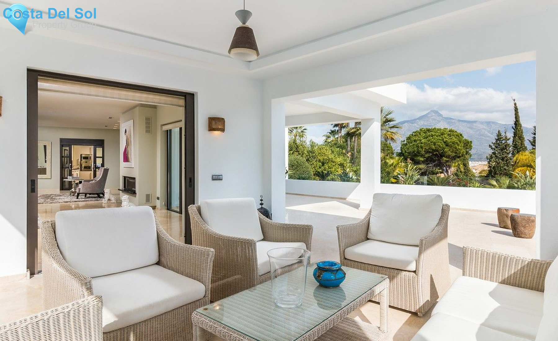 Detached Villa in Nueva Andalucía-1397754