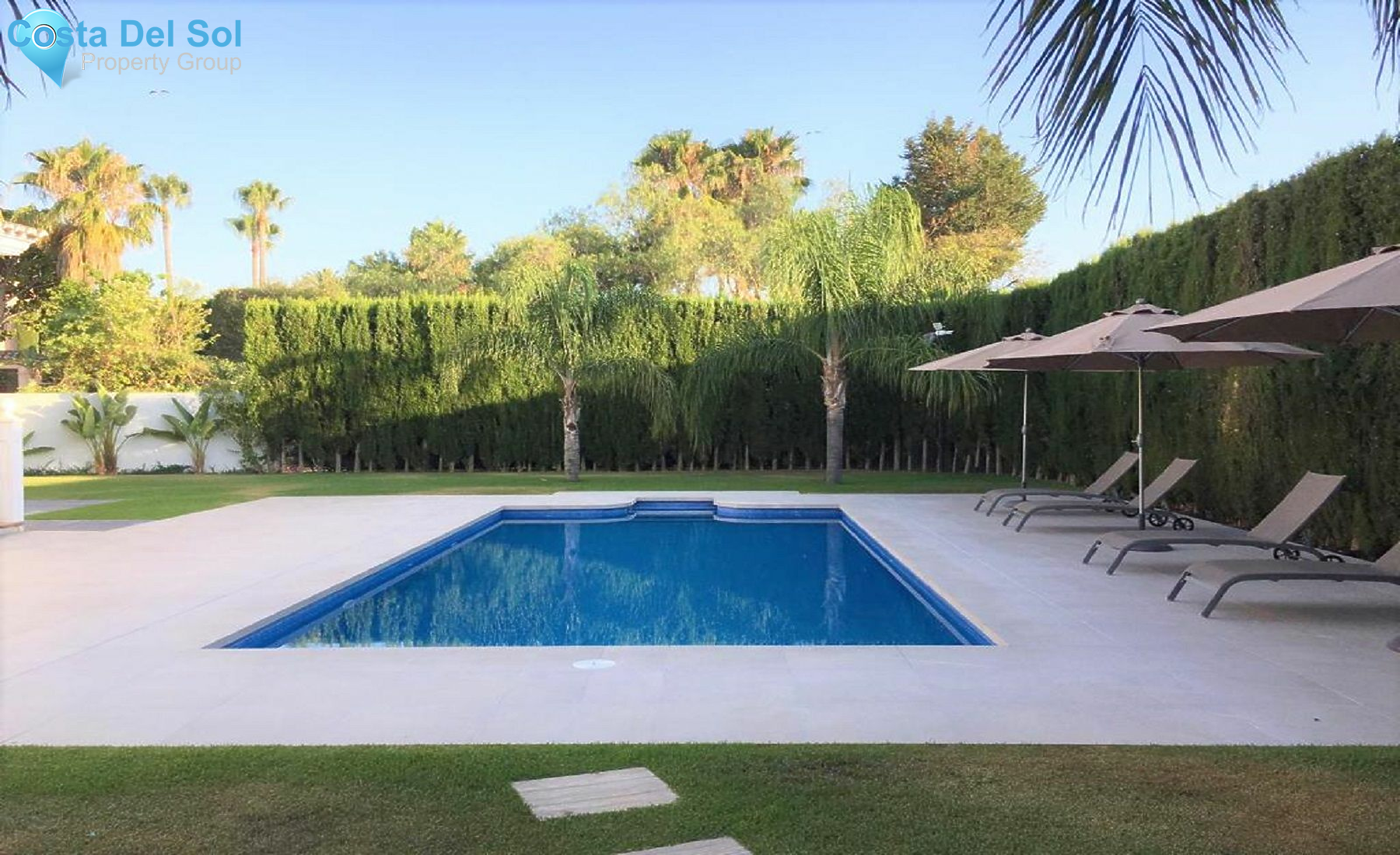 Detached Villa in Nueva Andalucía-1399147