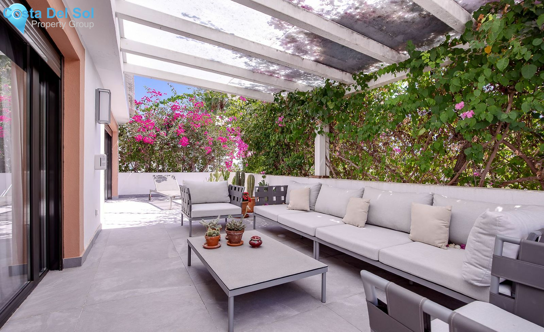 Detached Villa in Nueva Andalucía-1418782