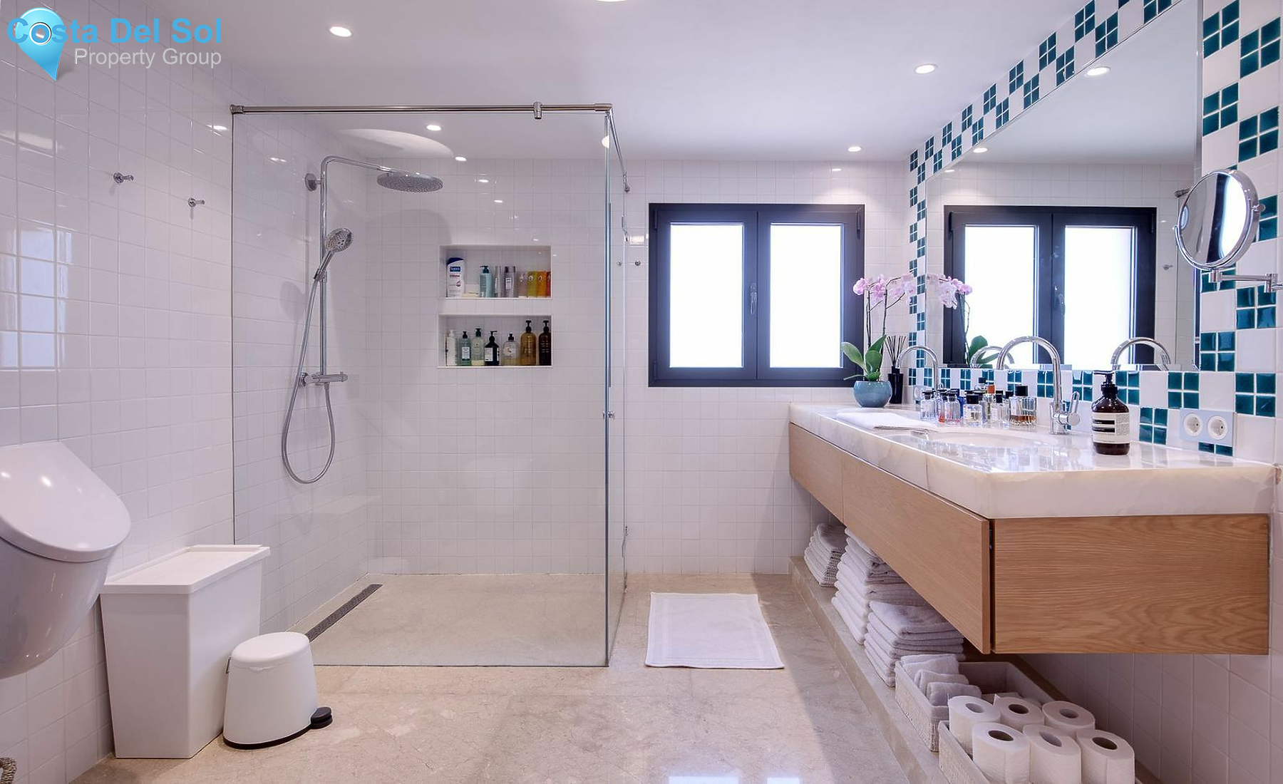 Detached Villa in Nueva Andalucía-1418783