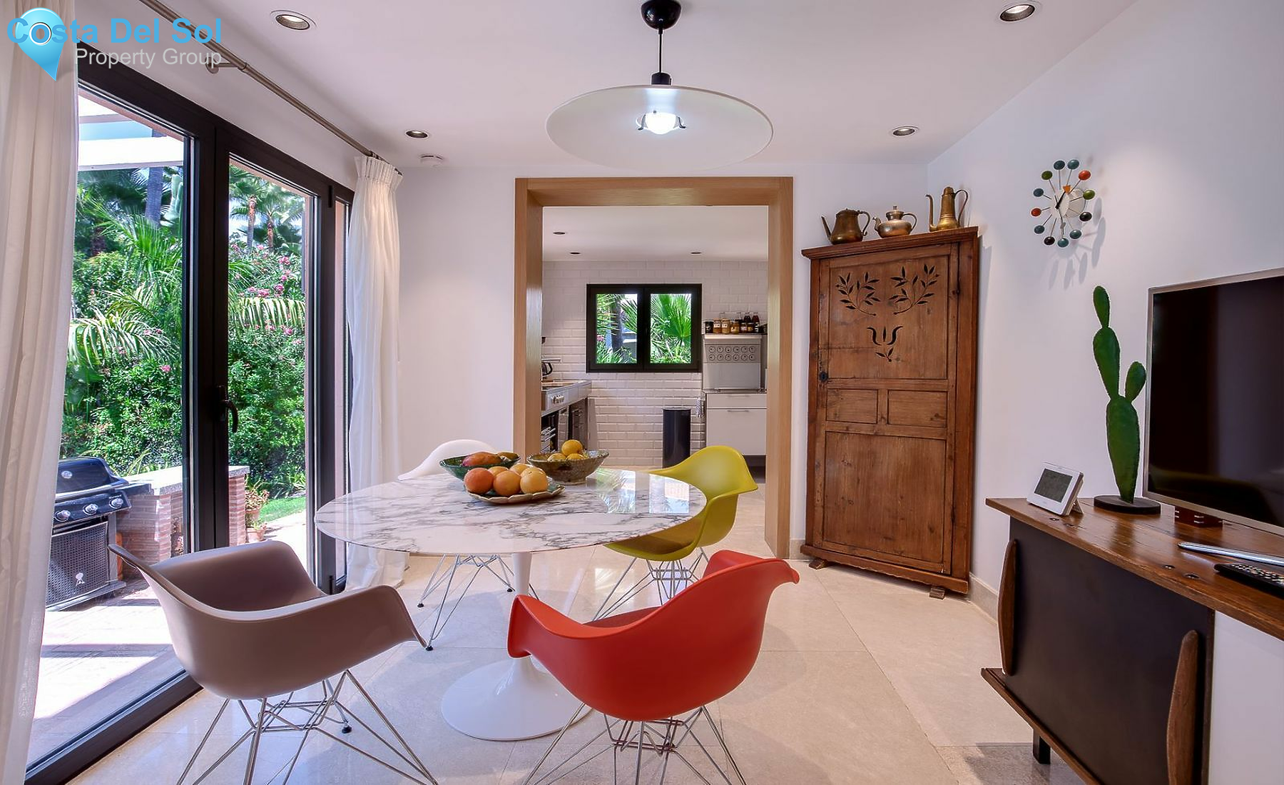 Detached Villa in Nueva Andalucía-1418775